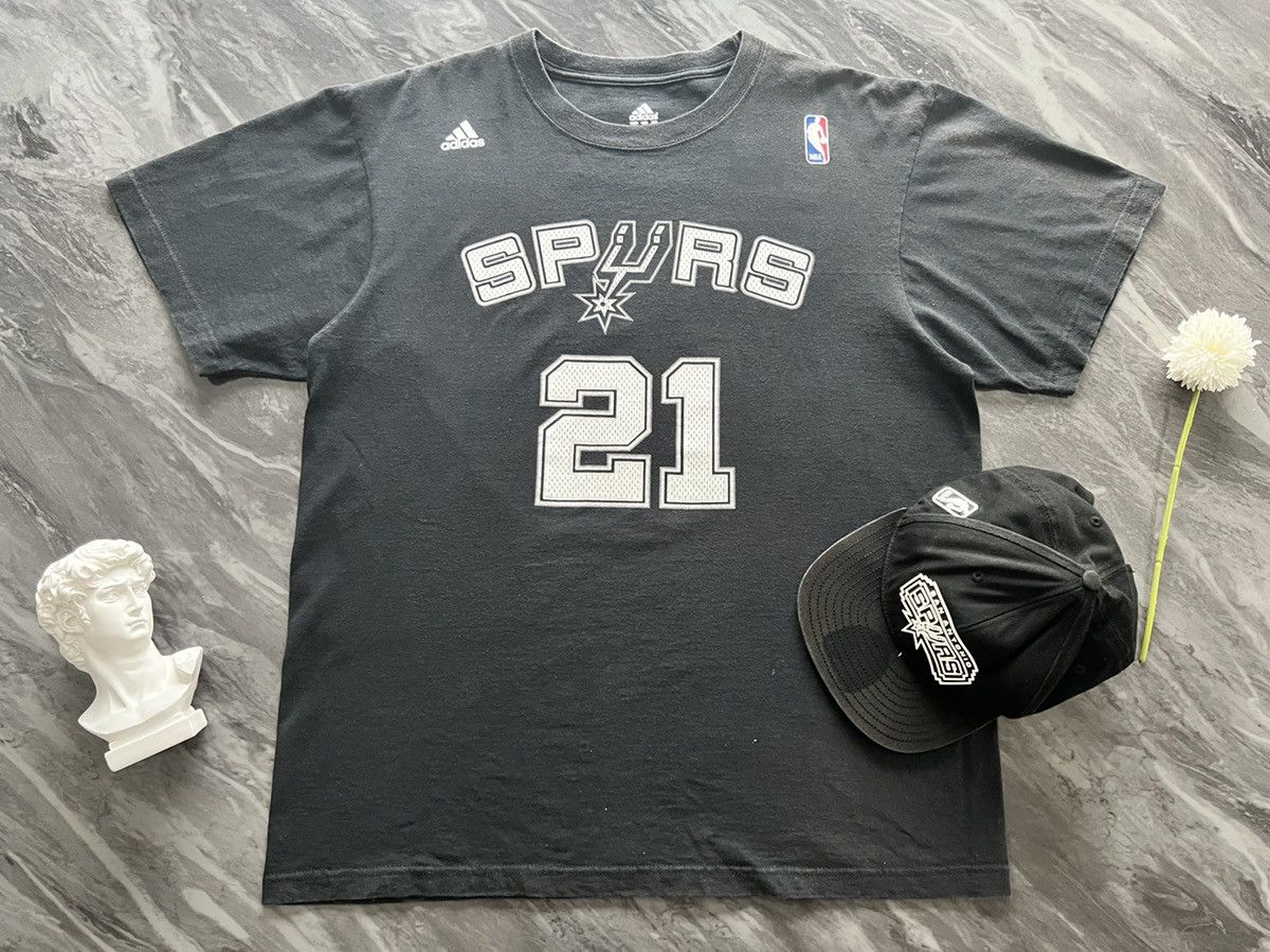 Nba San Antonio Spurs Basketball Team 21 Duncan With Cap