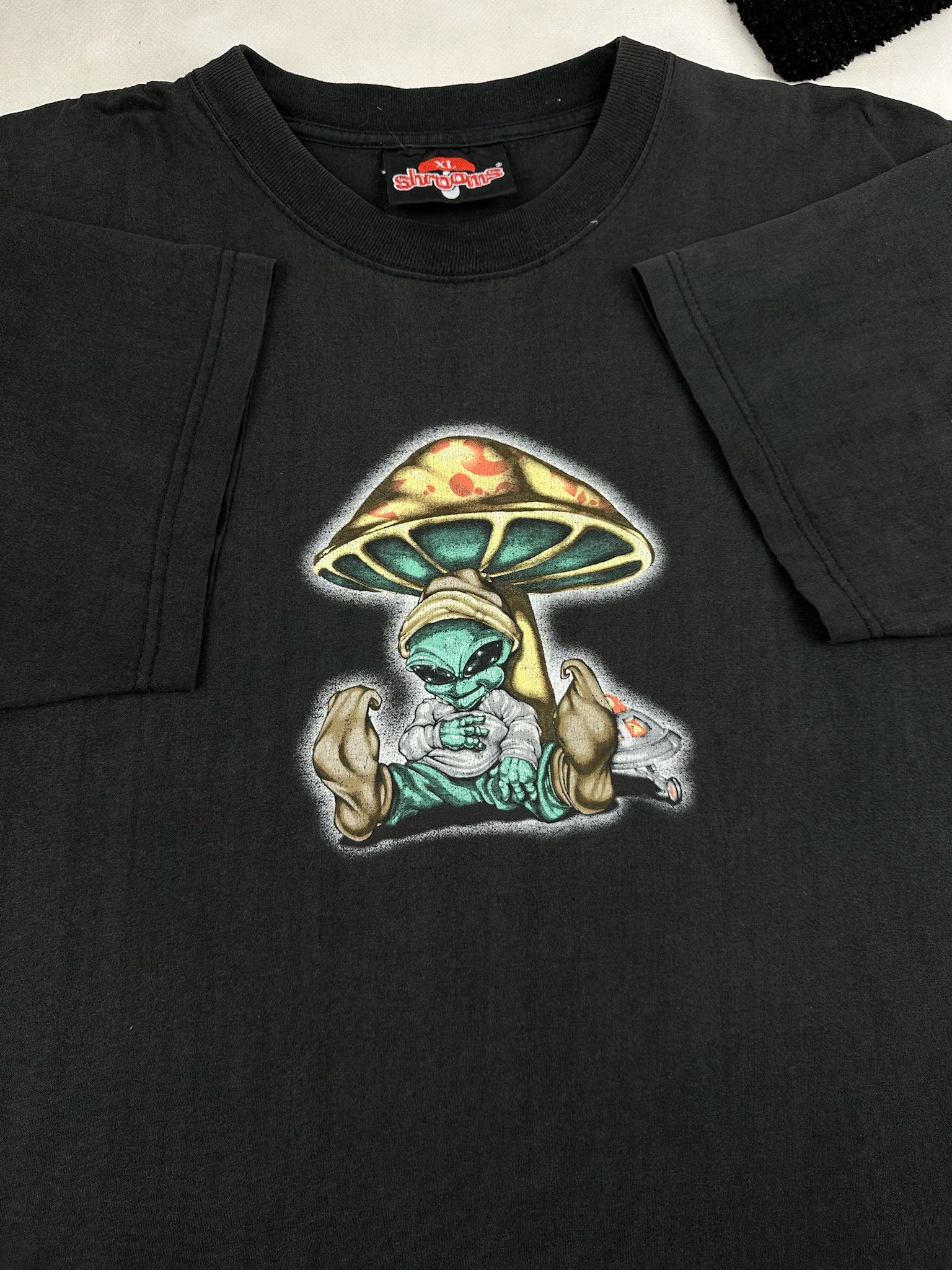 Vintage 90 S Alien Shroomsters Drugs Tee Shirt