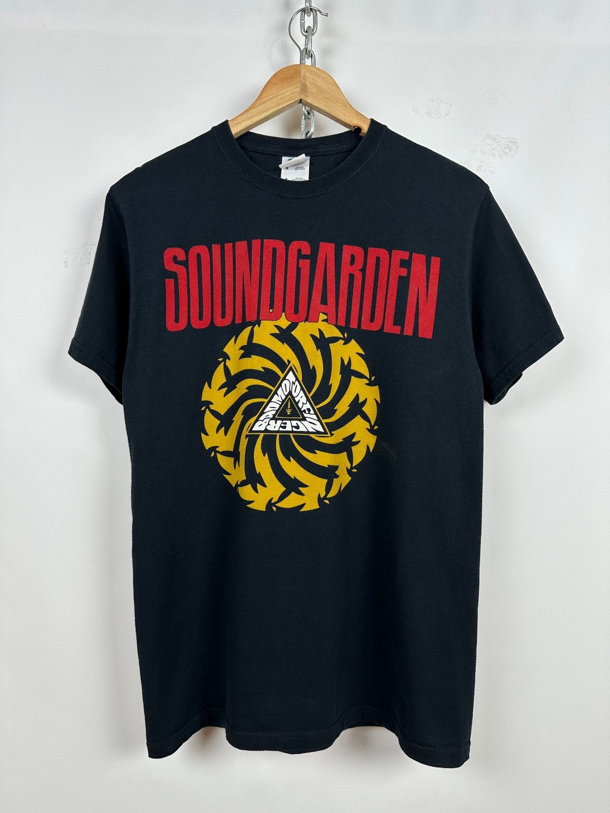 Band Tees 00s Vintage Soundgarden Badmotorfinger Promo Band T Shirt Hoodie, Sweatshirt | FlexRushtees.com