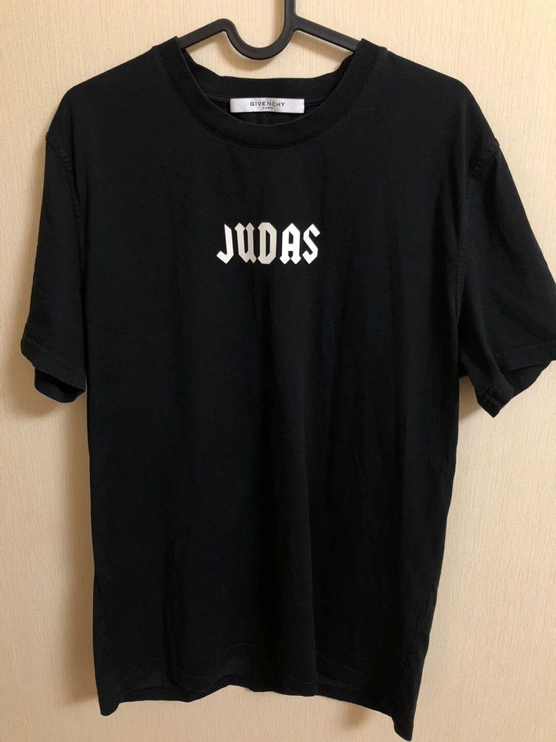 Givenchy Logo T Shirt Size L Hoodie, Sweatshirt | FlexRushtees.com