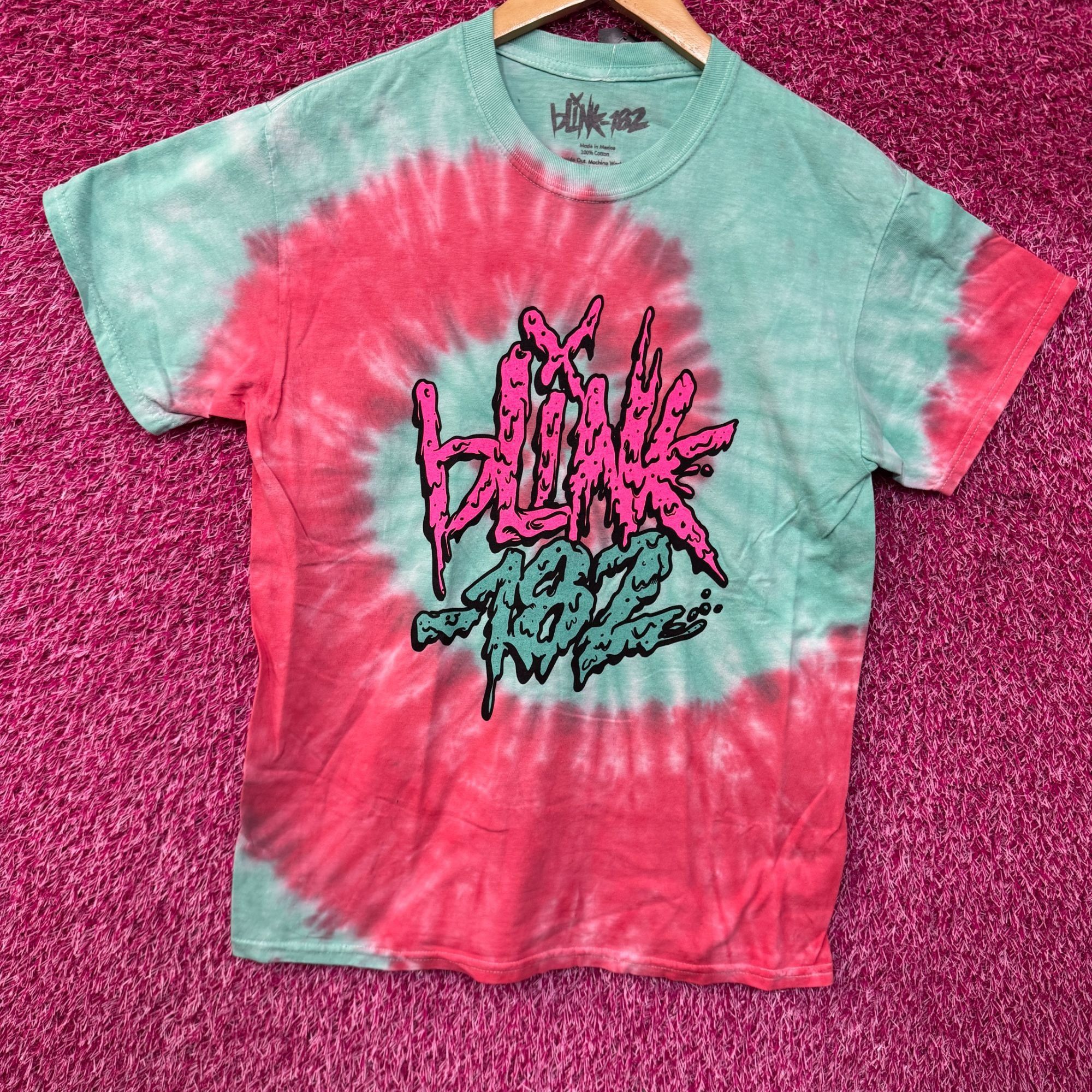 Other Blink 182 Toxic Sludge Spell Out Pop Punk Band Tie Dye M T-Shirts, Hoodie, Sweatshirt | AU16VibeMintTees.com