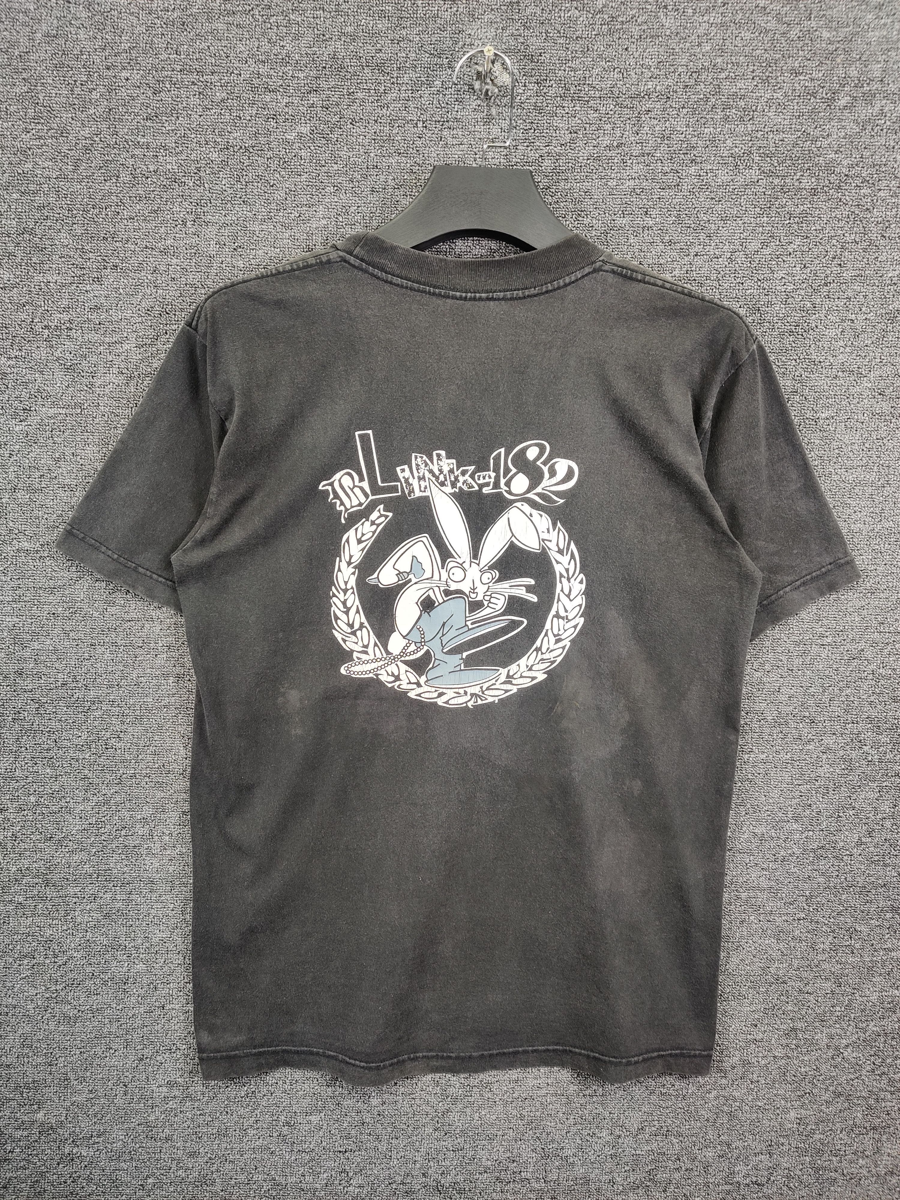 Band Tees Vintage Blink 182 Punk Rock Sun Faded Band Tee Tshirt Hoodie, Sweatshirt | FlexRushtees.com
