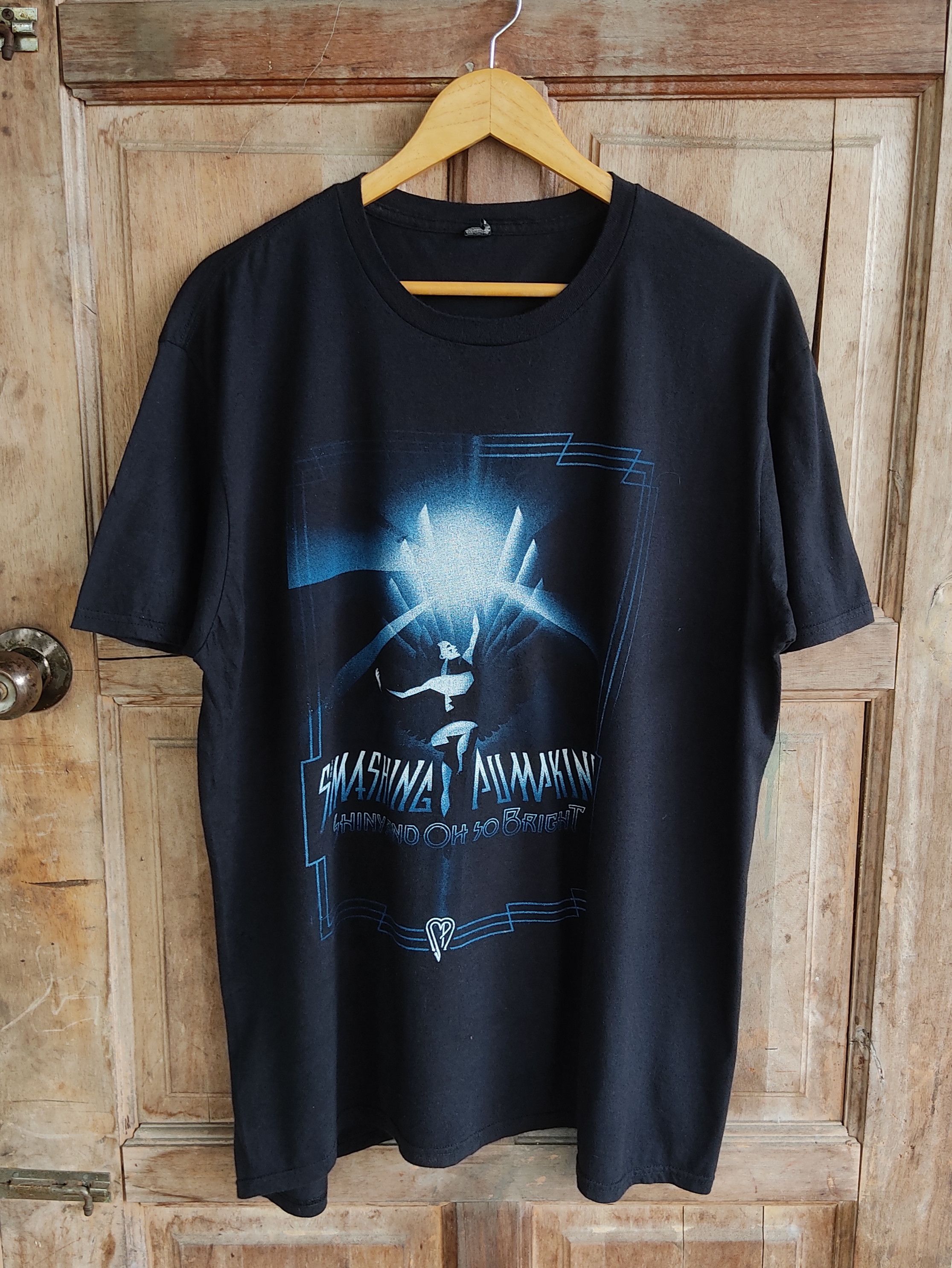 Band Tees Smashing Pumkins Tour T Shirt Hoodie, Sweatshirt | FlexRushtees.com