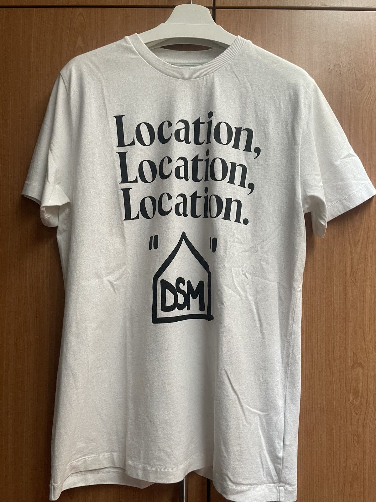 Dsm Location White Tee Hoodie, Sweatshirt | FlexRushtees.com