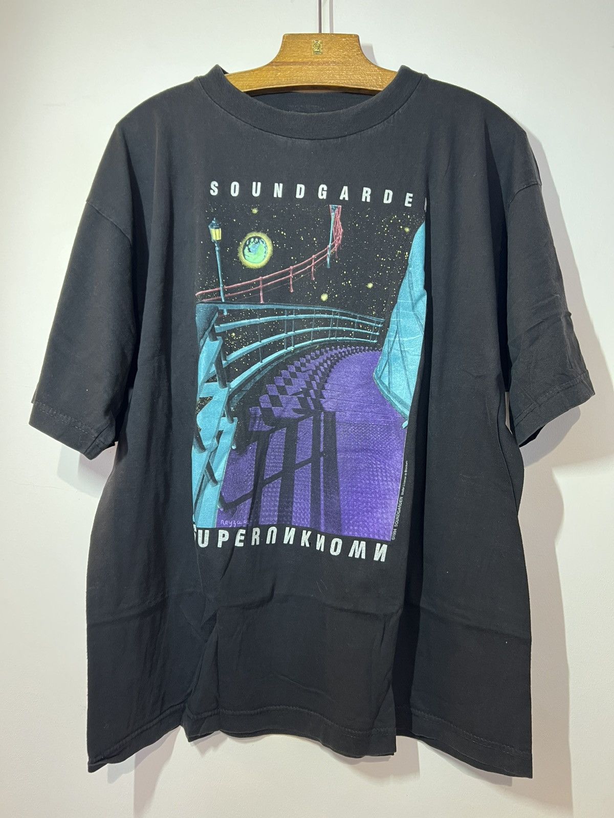 Band Tees Vintage Superunknown Soundgarden Shirt Mid 90s Hoodie, Sweatshirt | FlexRushtees.com