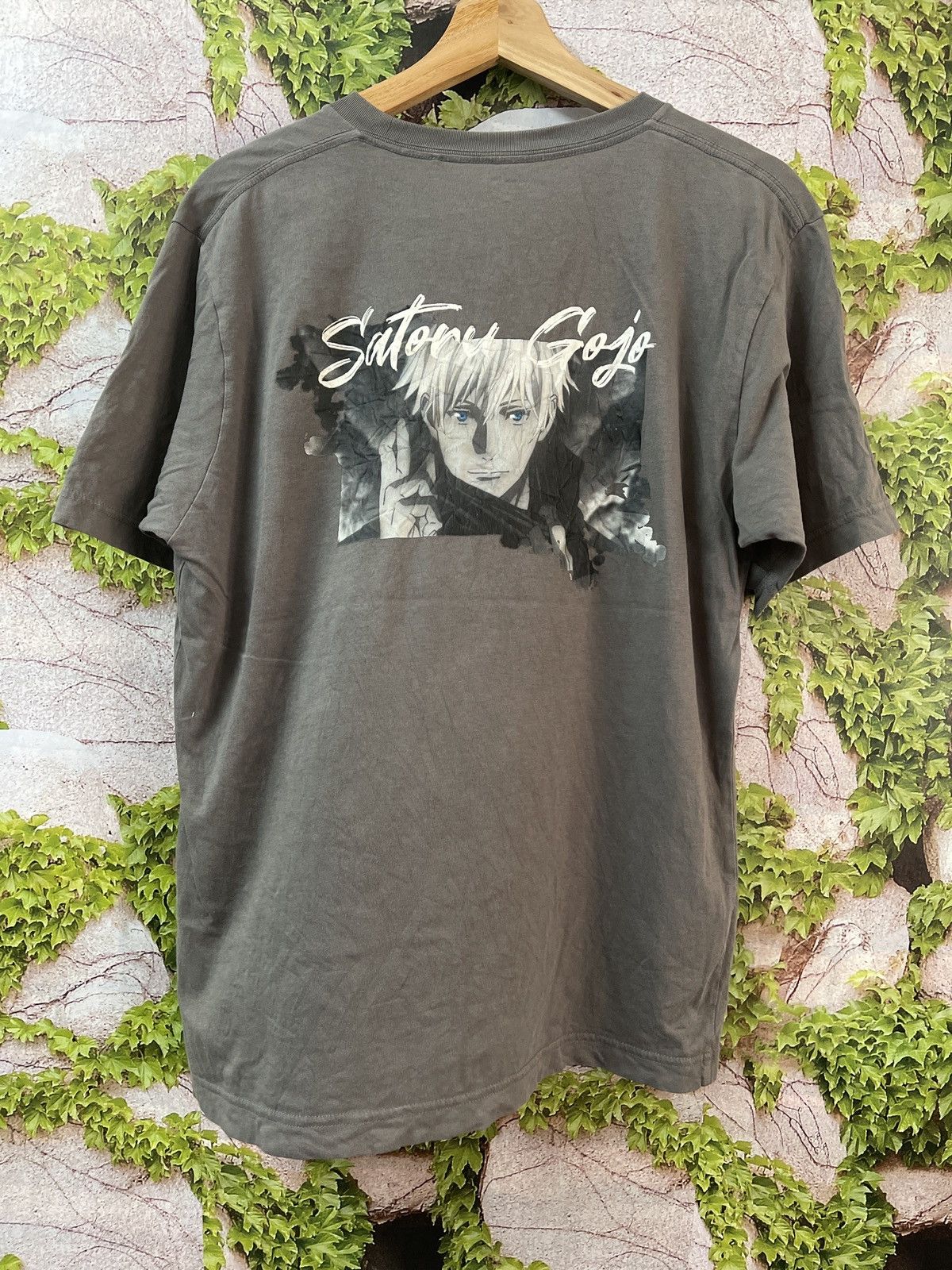 Japanese Brand X Uniqlo Uniqlo X Jujutsu Kaisen Photo Tee Single Pocket Very Rare