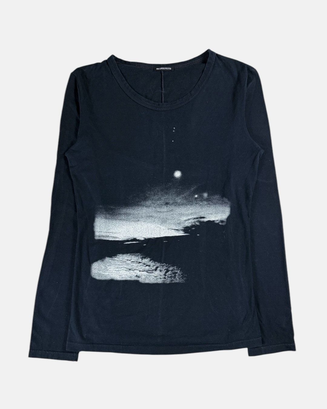 Demeulemeester Ann Demeulemeester Aw03 Night Photograph Long S Eeve T-Shirts, Hoodie, Sweatshirt | FlexRushtees.com