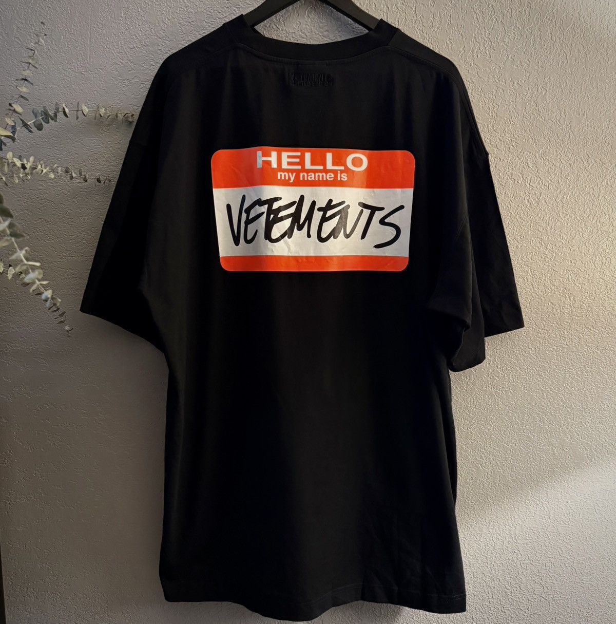Vetements Hello My Name Is Black And Orange Tee Hoodie, Sweatshirt | FlexRushtees.com