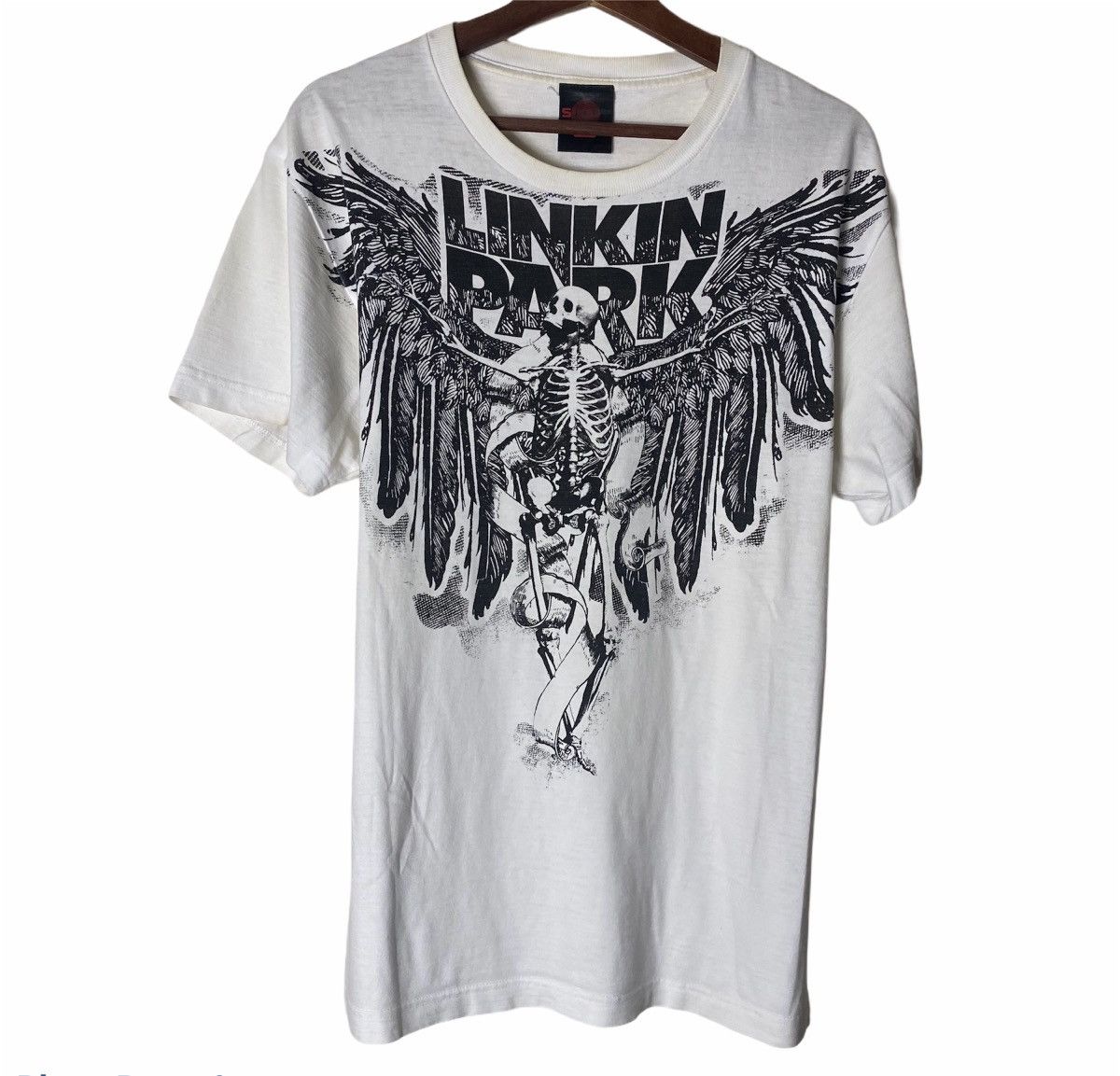 Vintage Band Tee Linkin Park Tshirt Hoodie, Sweatshirt | FlexRushtees.com