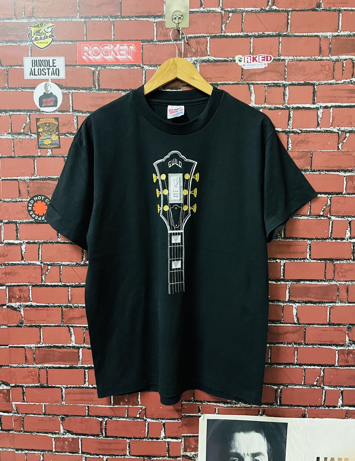 Vintage Guild T 50 Artist Guitar Shirts 90s Hoodie, Sweatshirt | FlexRushtees.com