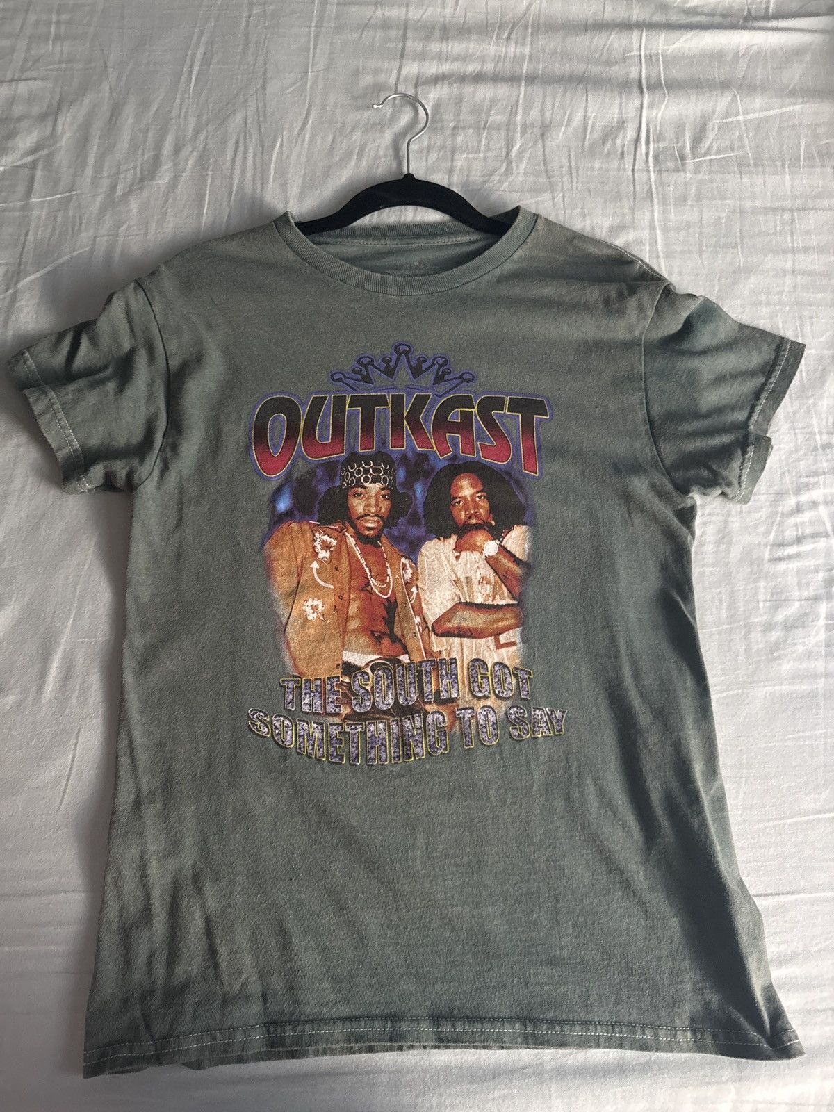 Rap Tees Outkast Acid Wash Tee Hoodie, Sweatshirt | AU16VibeMintTees.com