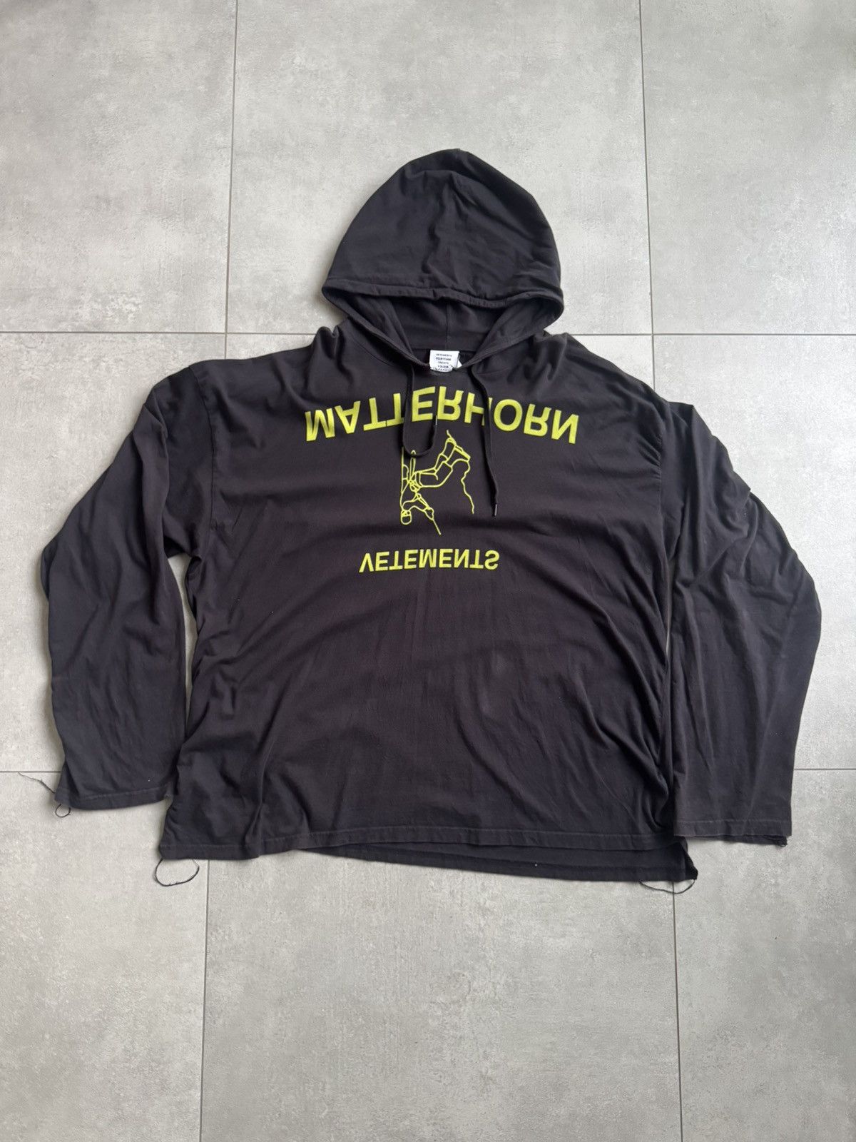 Ss18 Vetements Matterhorn Upside Down Hoodie T-Shirts, Sweatshirt | FlexRushtees.com