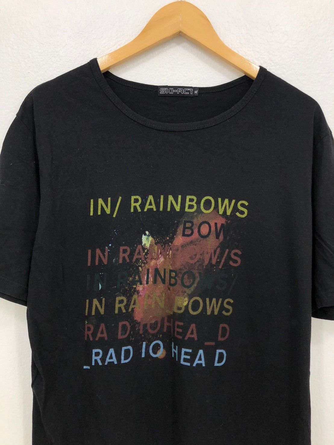 Vintage 00 S Radiohead In Rainbows Tour Shirt Wts01 Hoodie, Sweatshirt | FlexRushtees.com