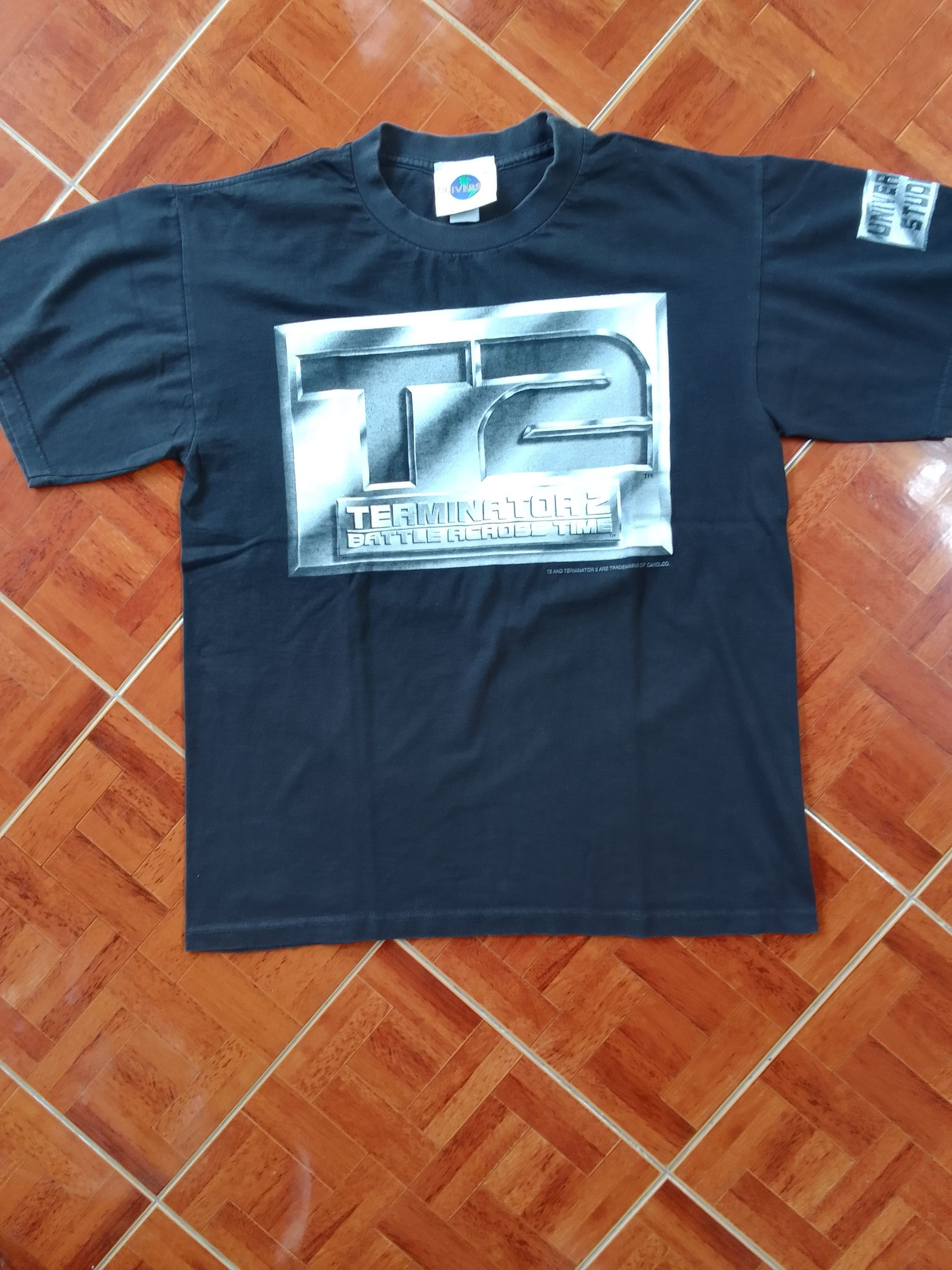 Terminator 2 Vintage Movie Tshirt