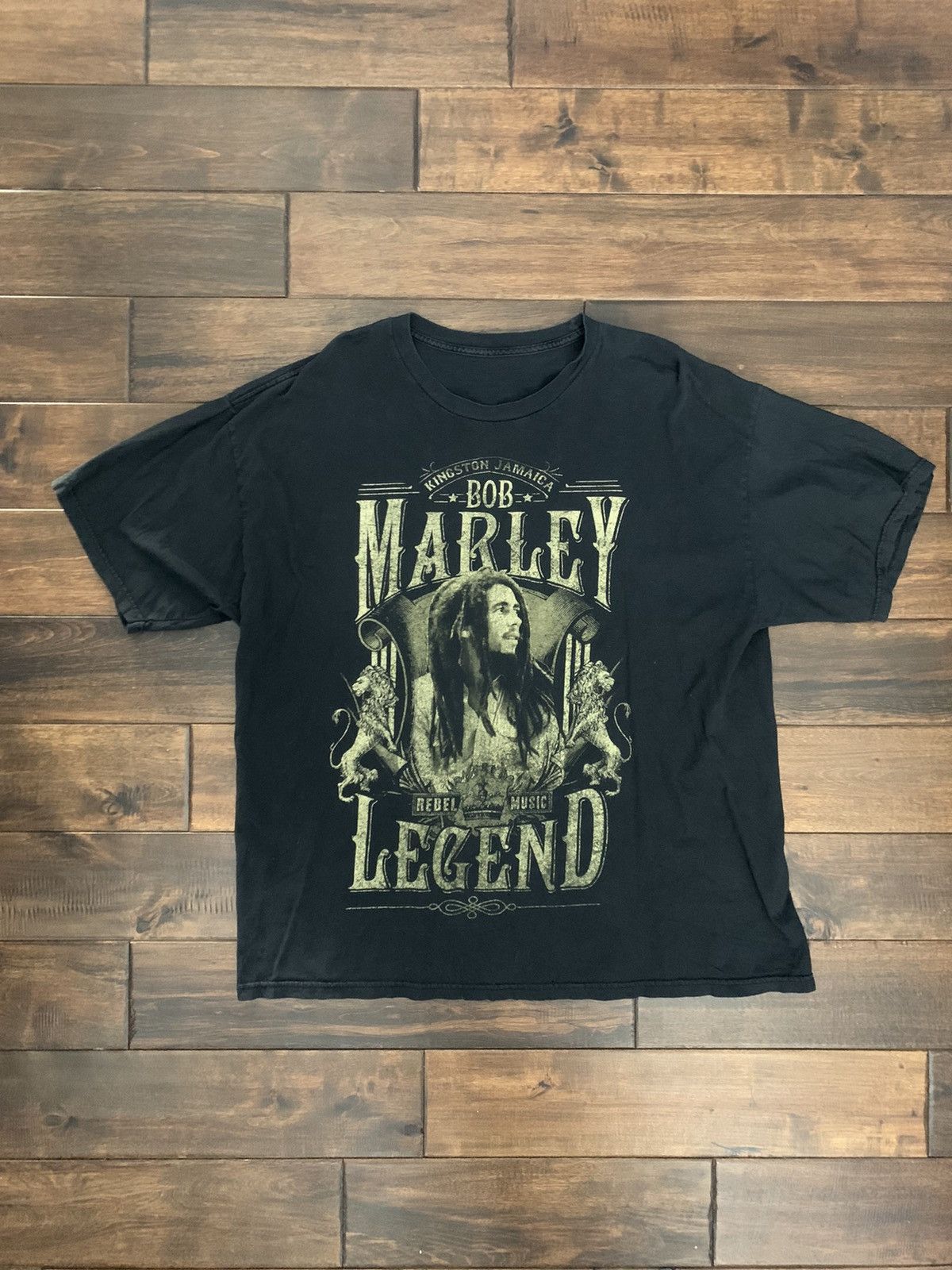 Vintage Bob Marley Graphic Tee Size L Xl Hoodie, Sweatshirt | FlexRushtees.com