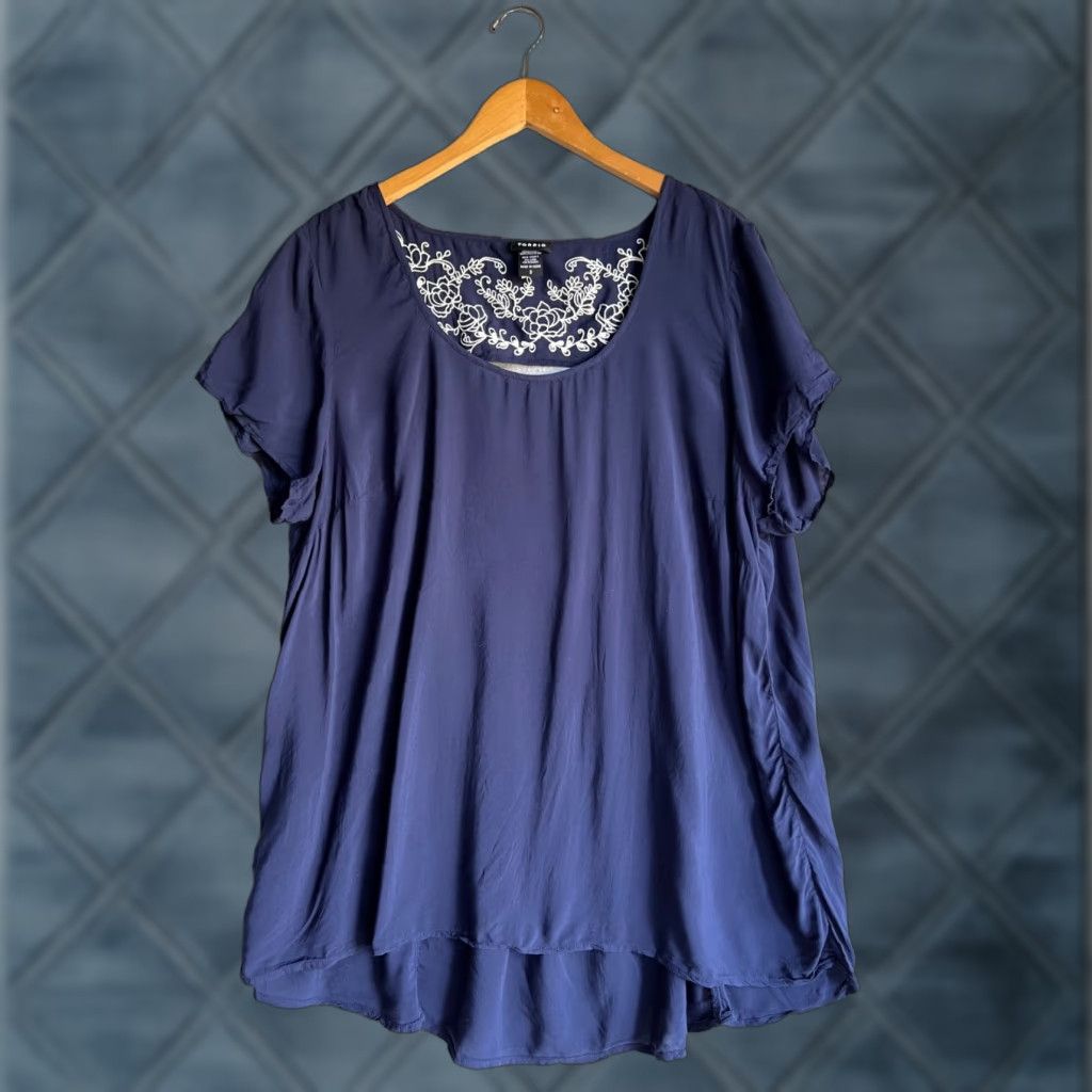 Vintage Torrid Women S Blouse Adult Plus Small Blue Floral Embroidered Boho Peasant Tunic Shi
