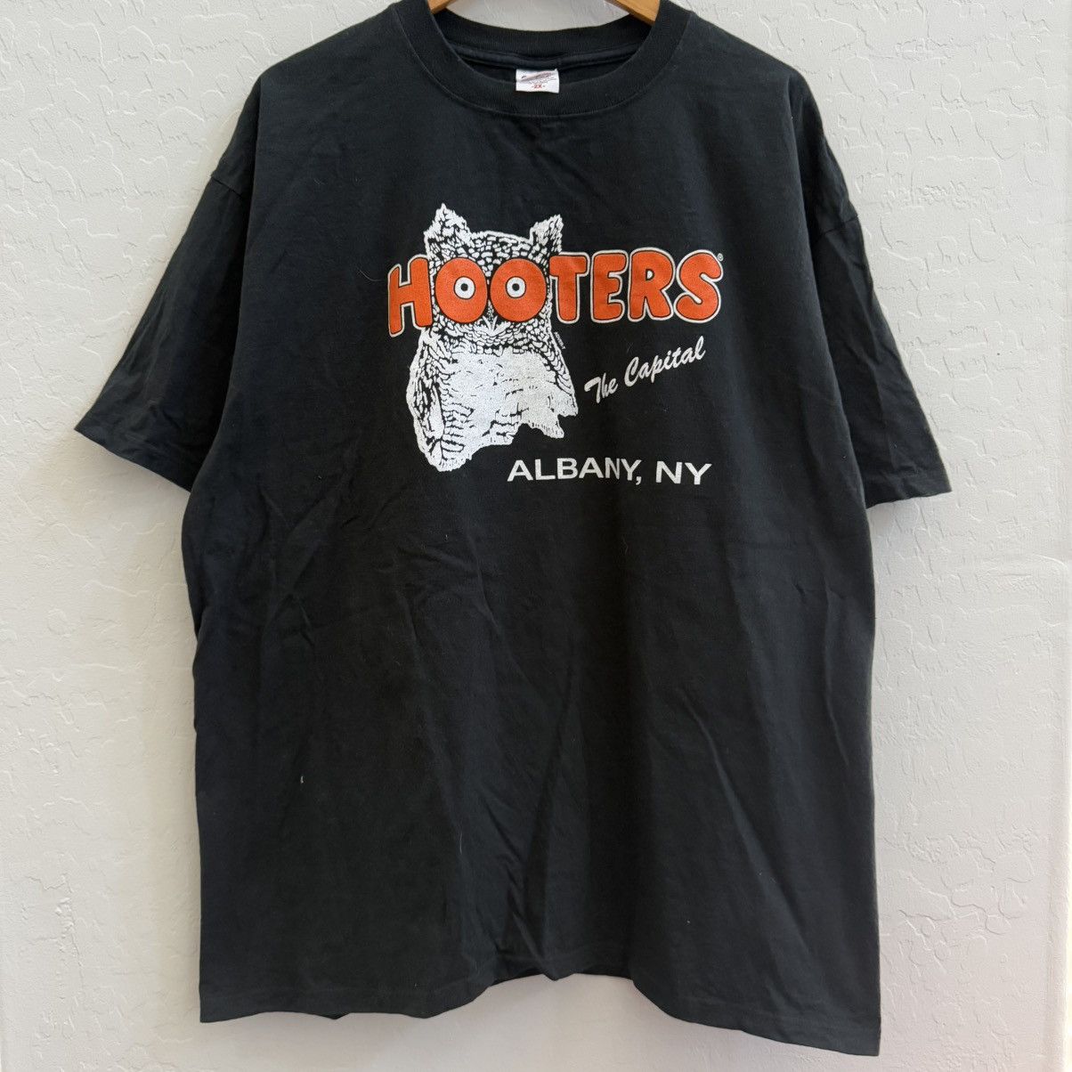 Vintage Y2k Hooters Promo Shirt