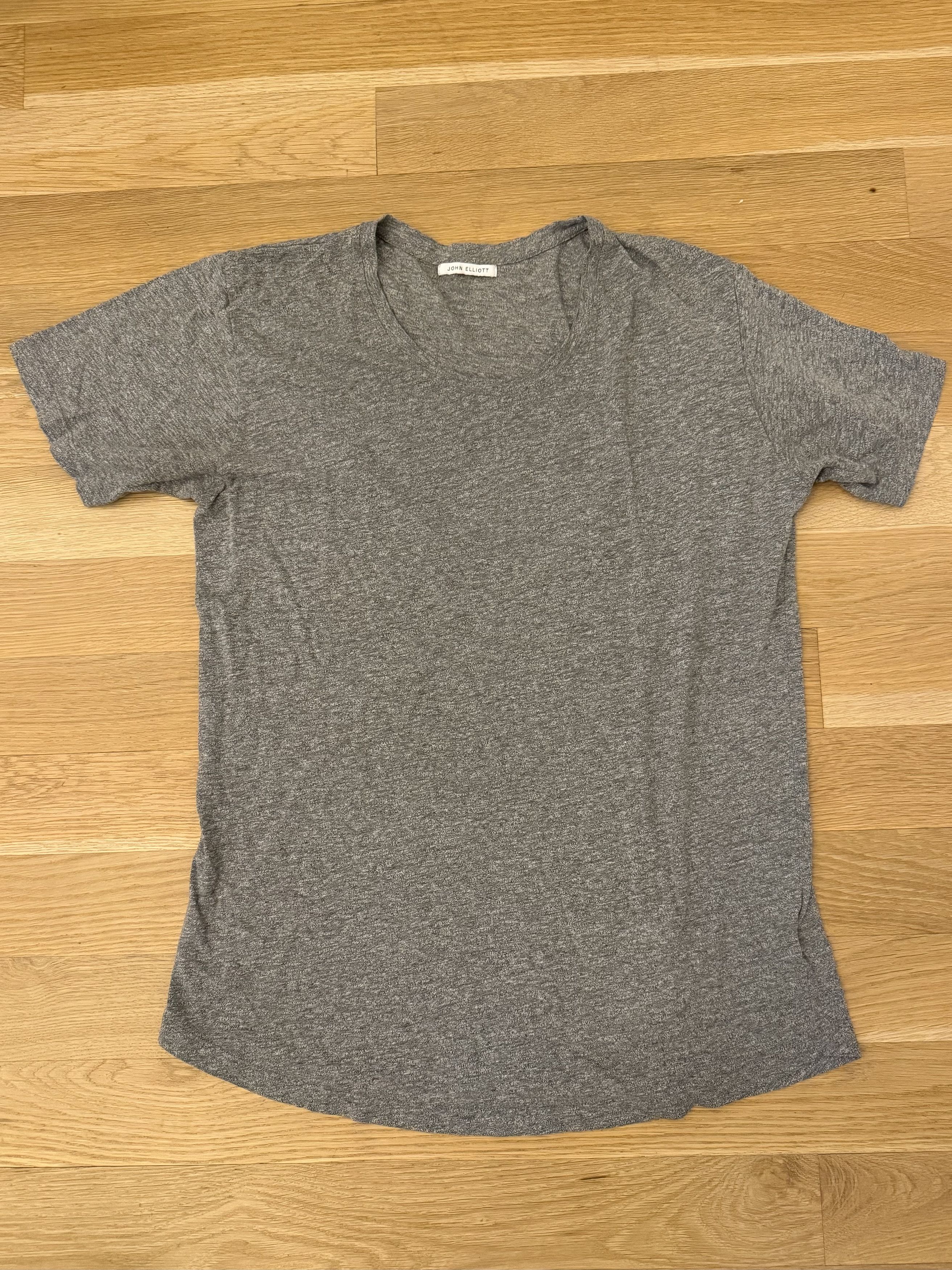 Elliott John Elliott Curved Hem Tee Gray Heather Size 4 Xl