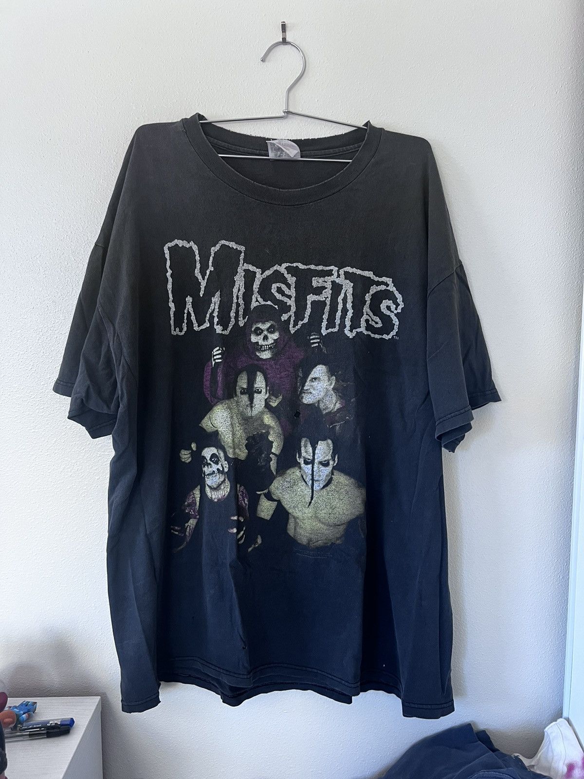 Vintage Here Comes The Dead Vintage Misfits Tee Hoodie, Sweatshirt | FlexRushtees.com