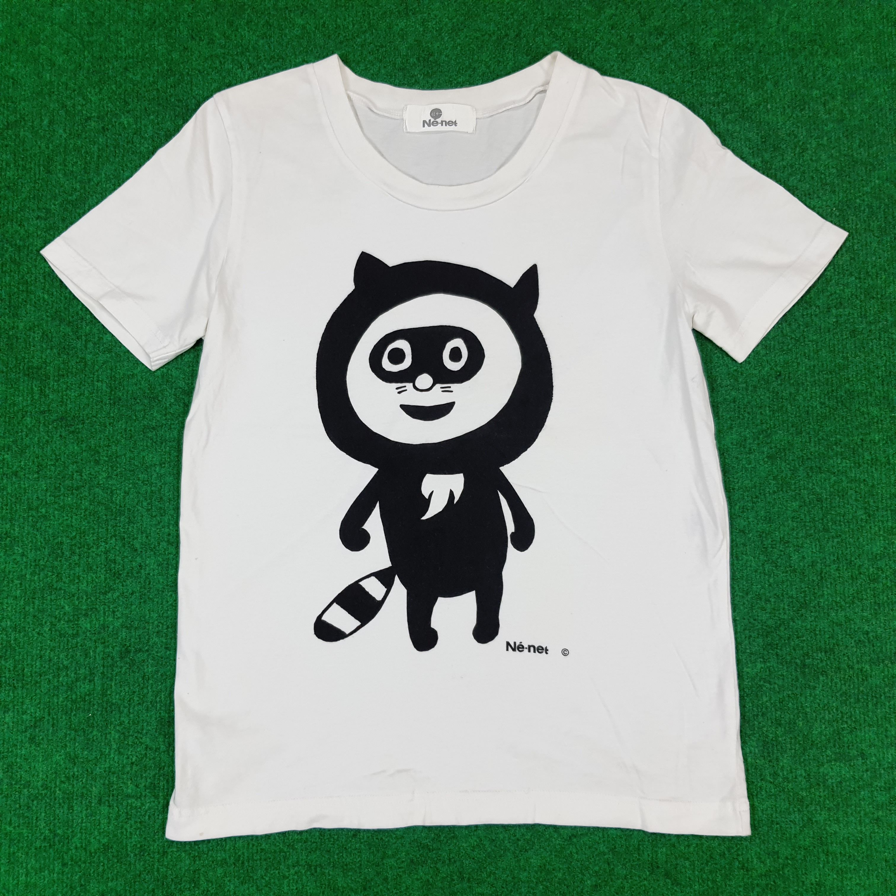 Net Vintage Ne Net Japanese Brands T Shirt Hoodie, Sweatshirt | AU16VibeMintTees.com
