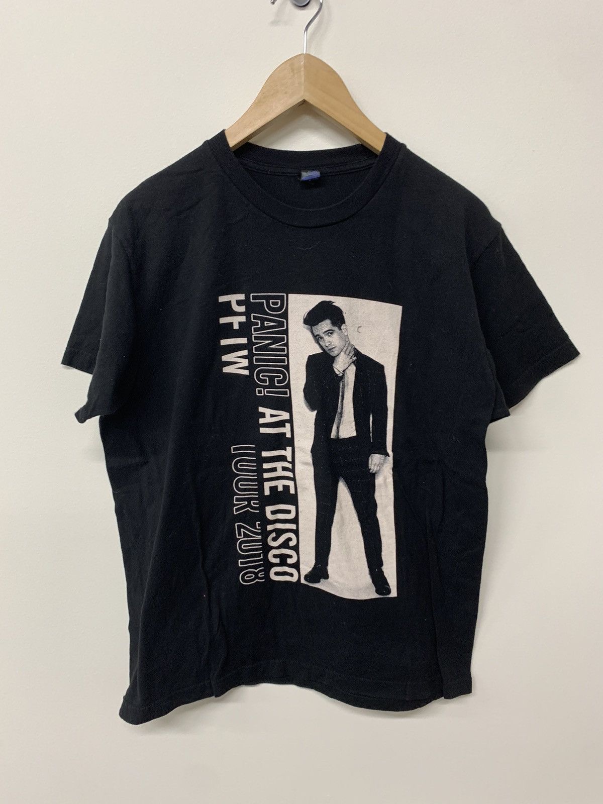 Vintage 2018 Panic At The Disco T Shirt Hoodie, Sweatshirt | FlexRushtees.com