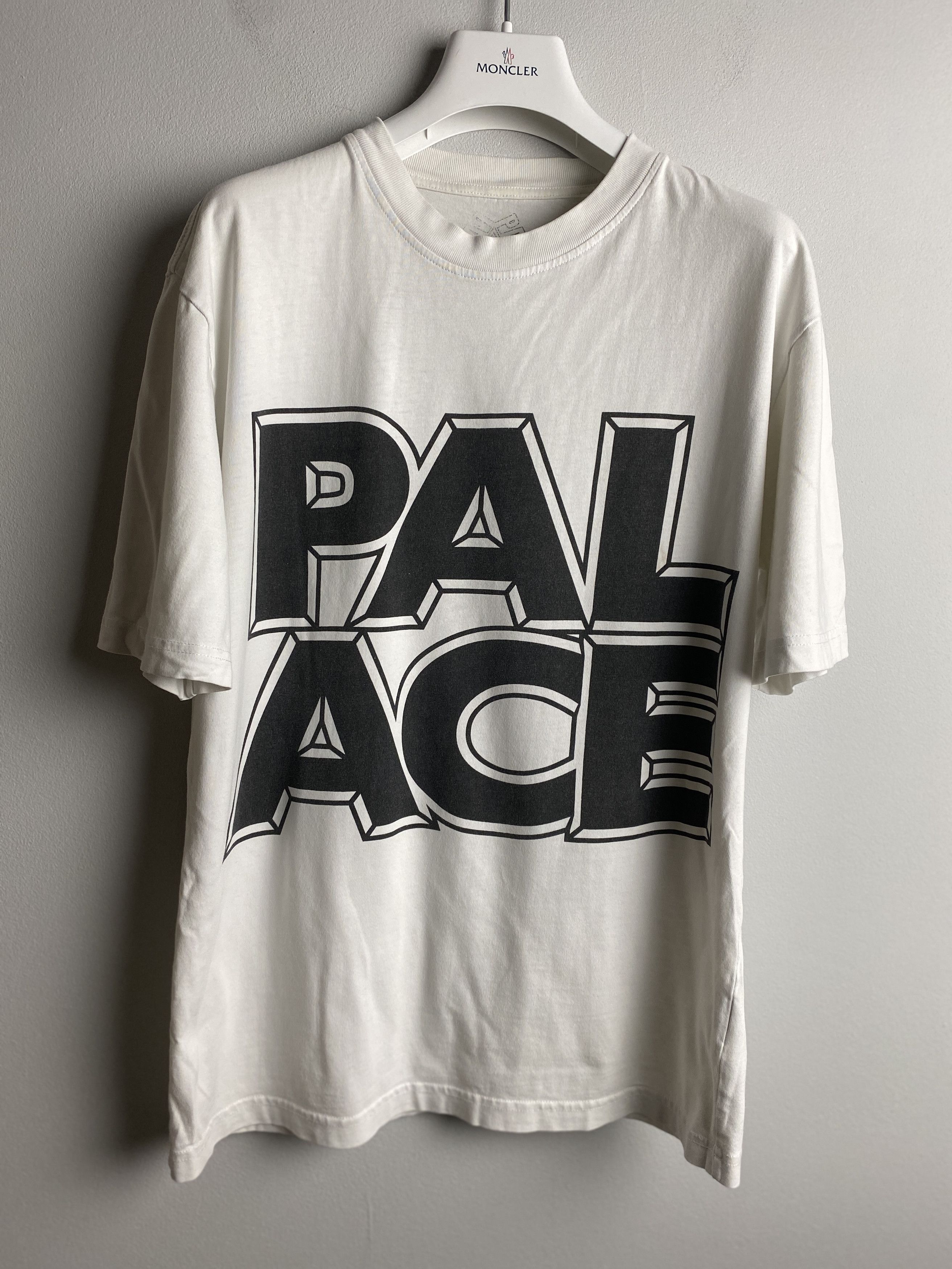 Palace London T Shirt Tee Big Logo Skate Rap Hip Hop Hoodie, Sweatshirt | FlexRushtees.com
