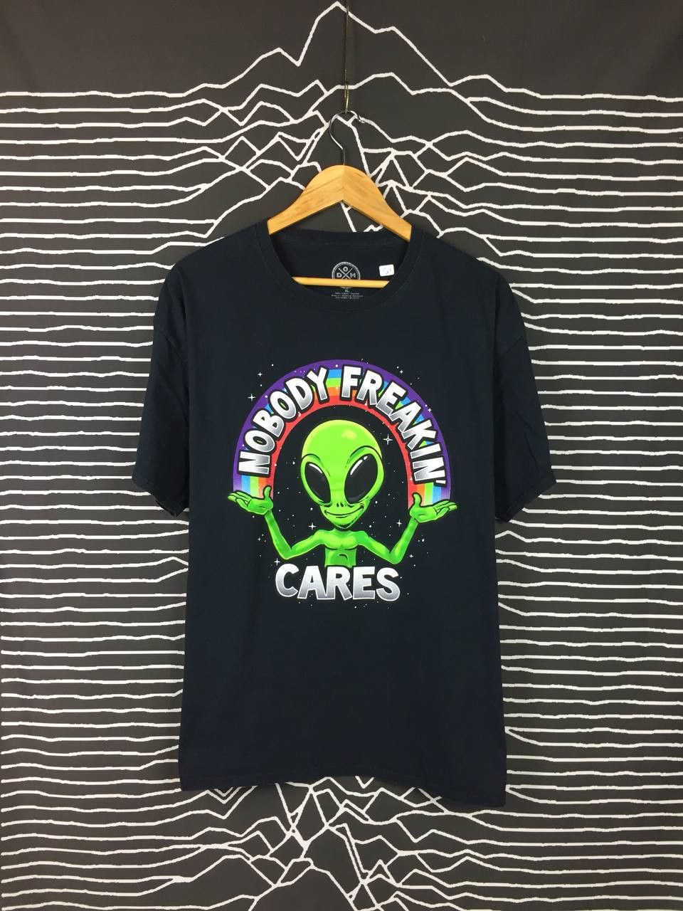 Vintage Vtg Alien Nobody Freakin Cares Odm Trippy Graphic Tee
