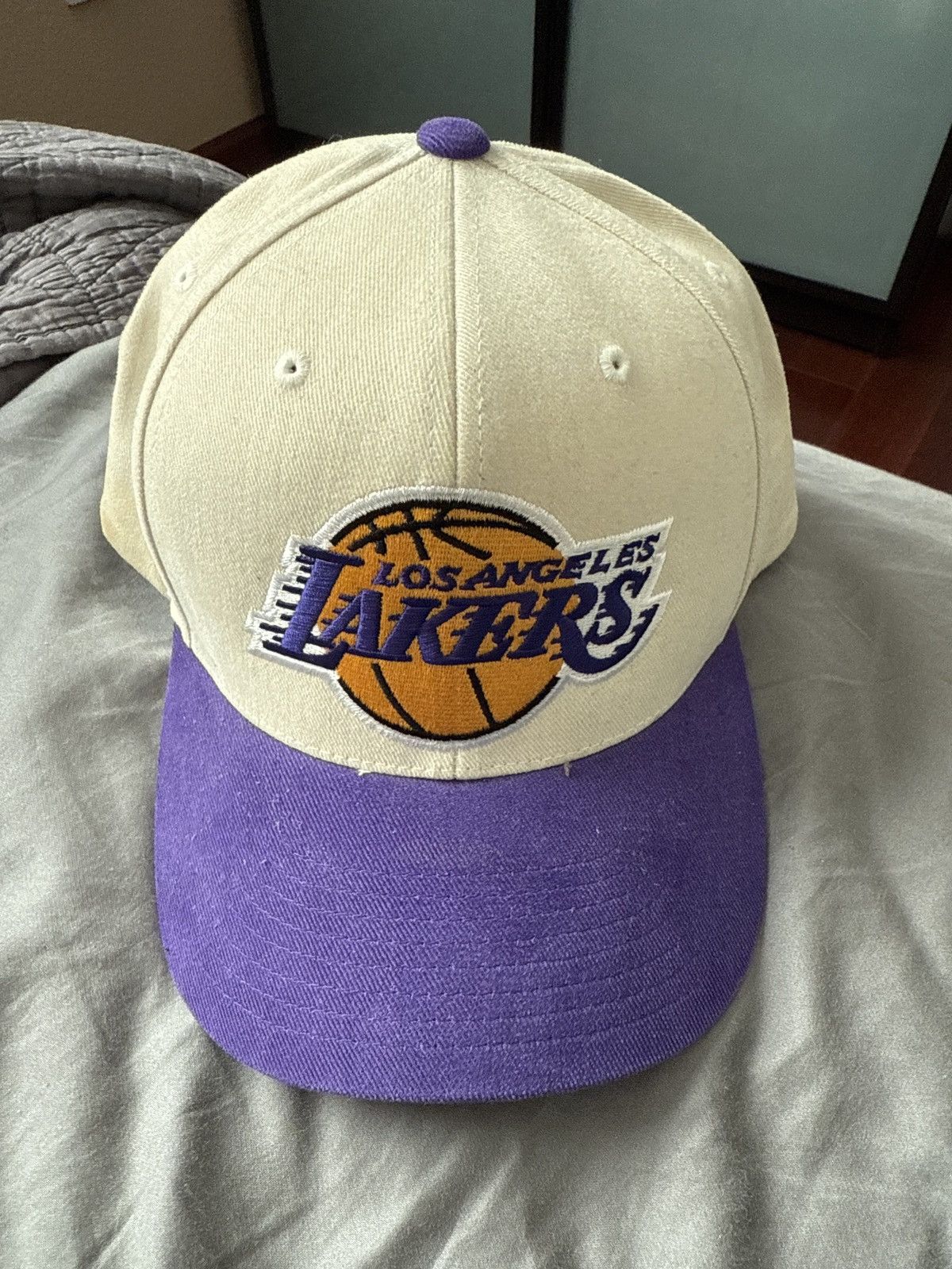Lakers Cap T-Shirts, Hoodie, Sweatshirt | FlexRushtees.com