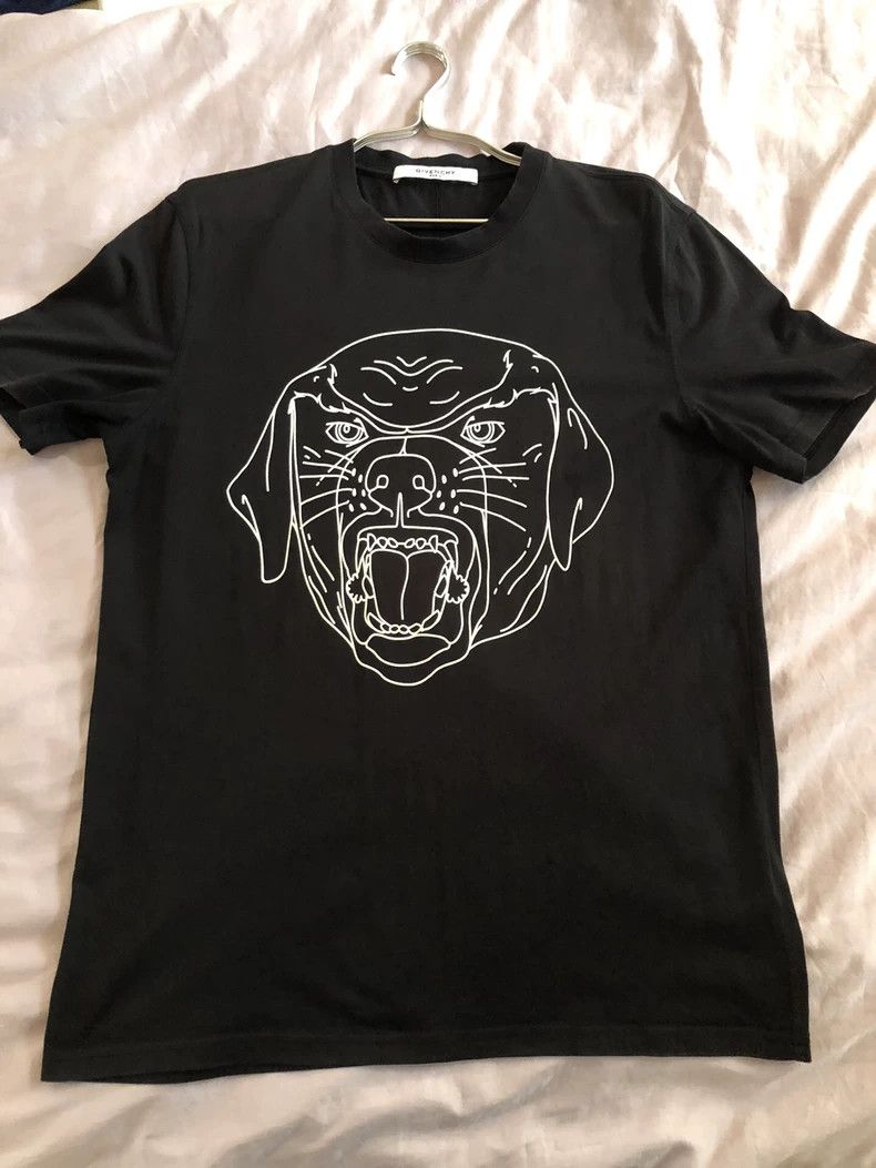 Givenchy T Shirt 9 10 Condition Hoodie, Sweatshirt | FlexRushtees.com