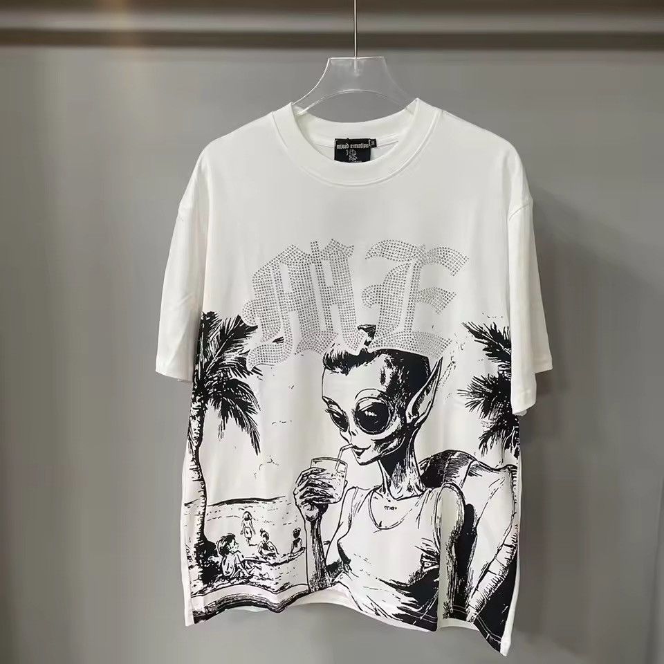 Japanese Brand Trendy Alien Graphic Tee Limited Edition Streetwear