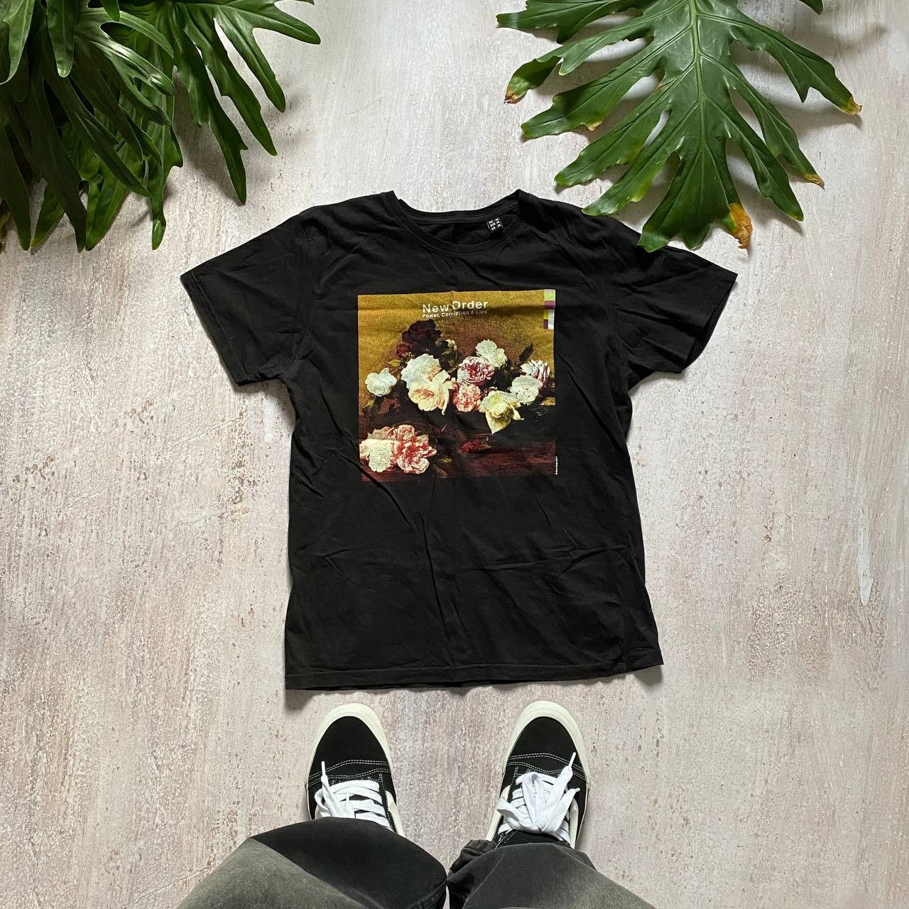 Band Tees Vintage Y2k New Order Amazing Band T Shirt 283 Hoodie, Sweatshirt | FlexRushtees.com