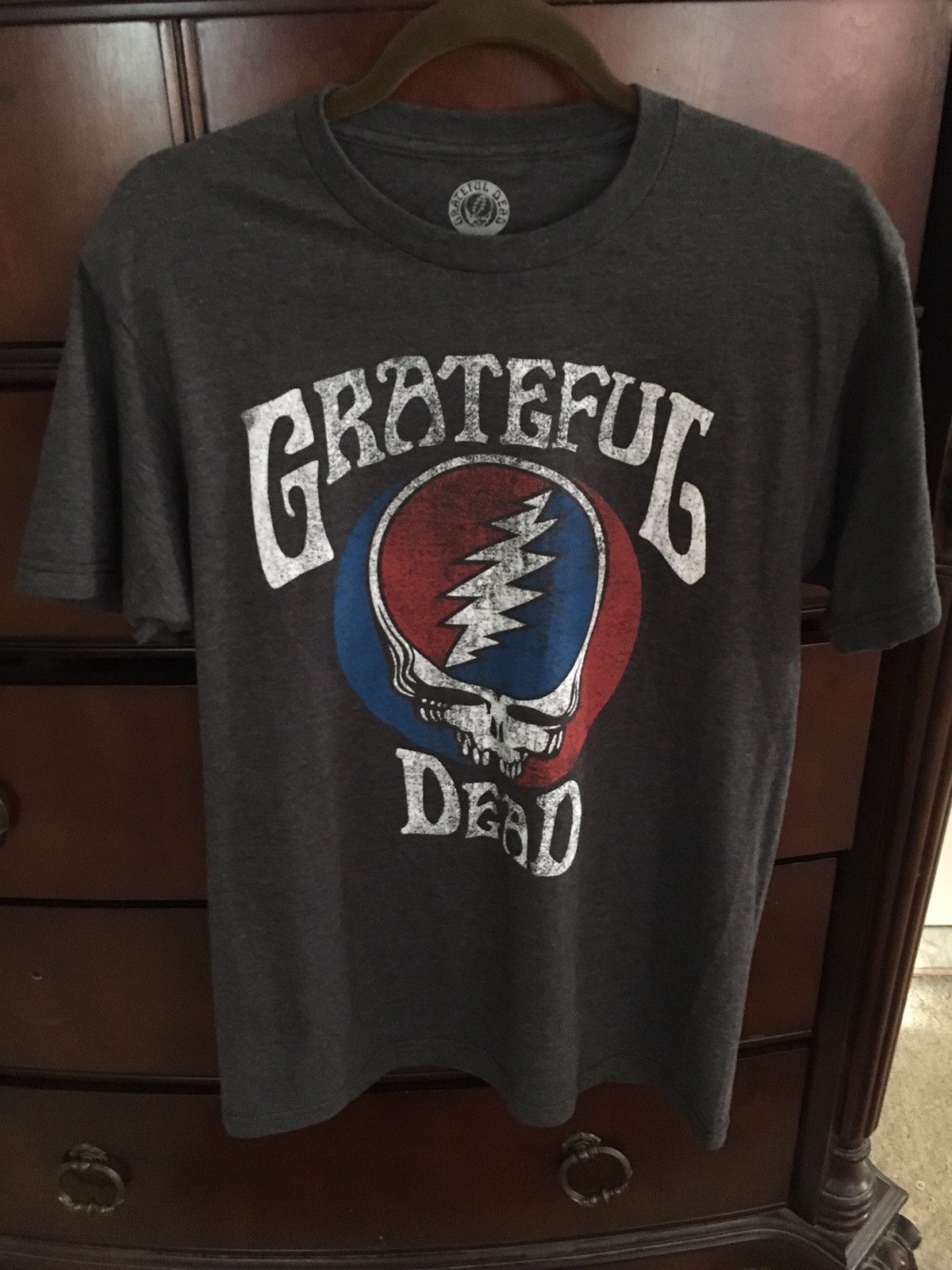 Dead Grateful Dead Print Tee Hoodie, Sweatshirt | AU16VibeMintTees.com