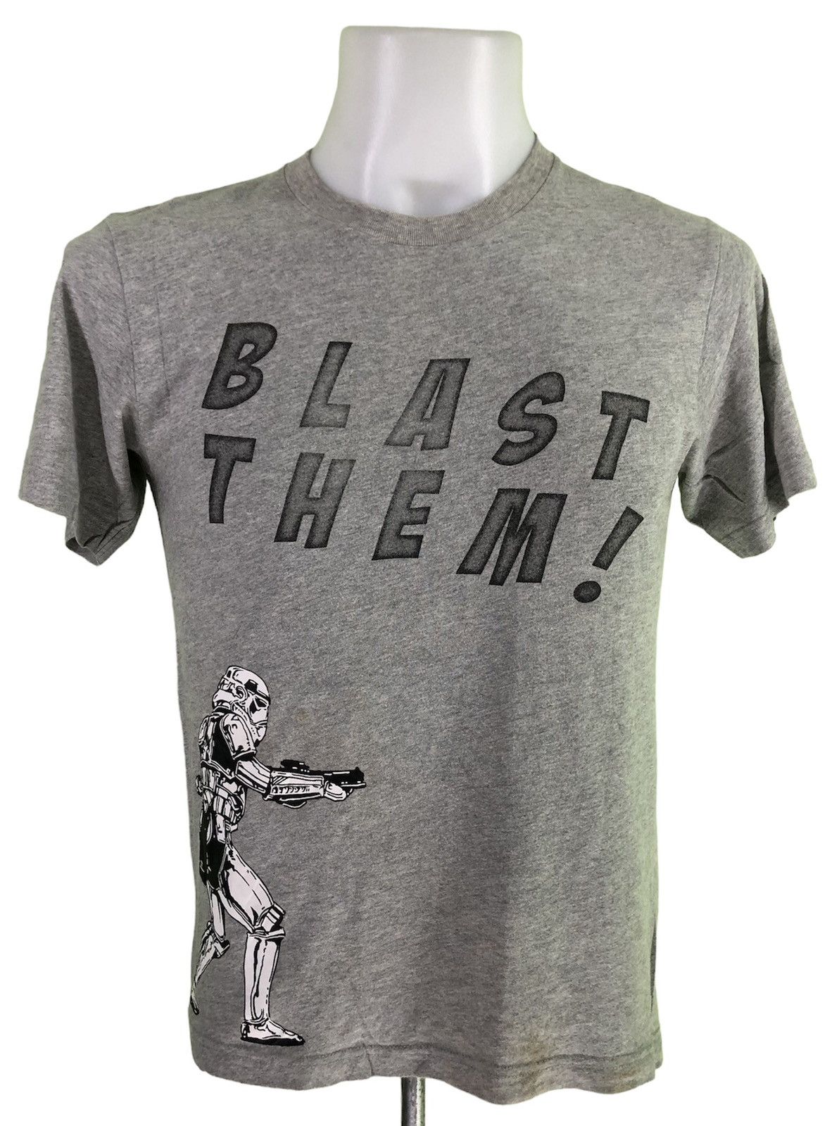 Uniqlo Starwars Trooper T Shirt Hoodie, Sweatshirt | FlexRushtees.com