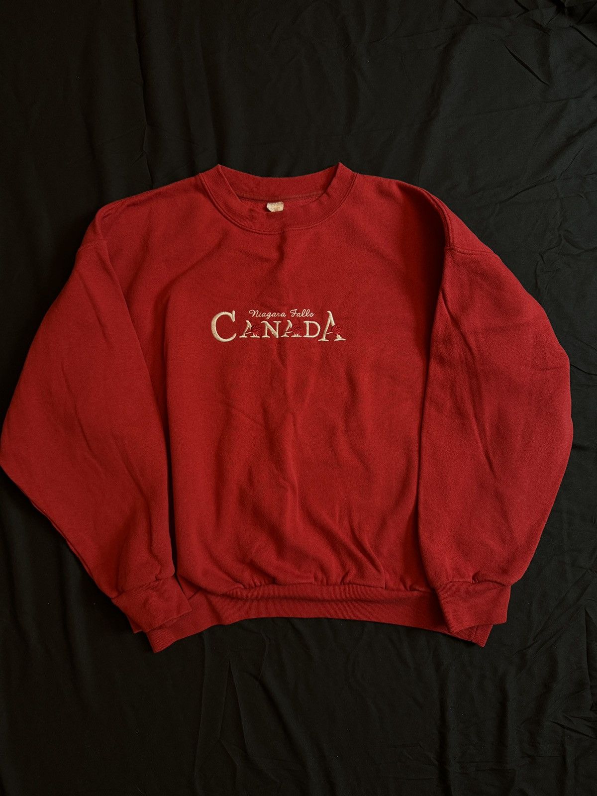 Vintage Niagara Falls Canada Crewneck Sweatshirt Size Xl T-Shirts, Hoodie | FlexRushtees.com