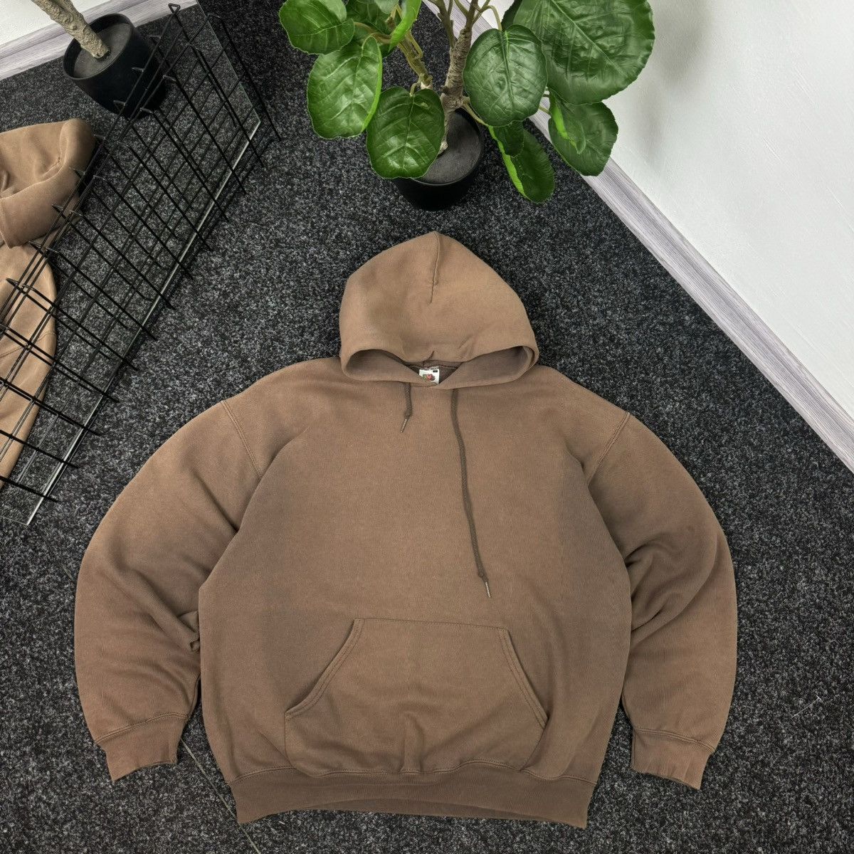 Vintage Fruit Of The Loom Boxy Fit Brown Faded Black Y2k