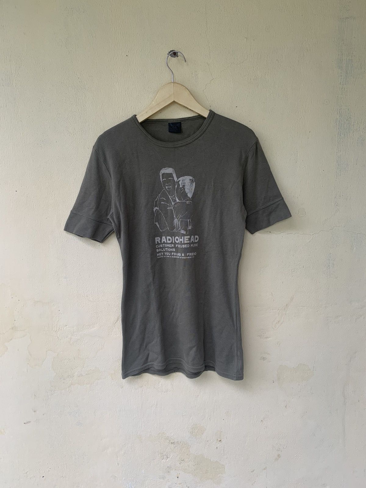 Vintage Late 90s Radiohead Tee Hoodie, Sweatshirt | FlexRushtees.com
