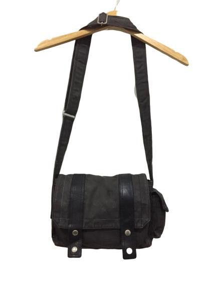 Paul Smith Best Offer Price Authentic Paul Smith Sling Bags T-Shirts, Hoodie, Sweatshirt | AU16VibeMintTees.com