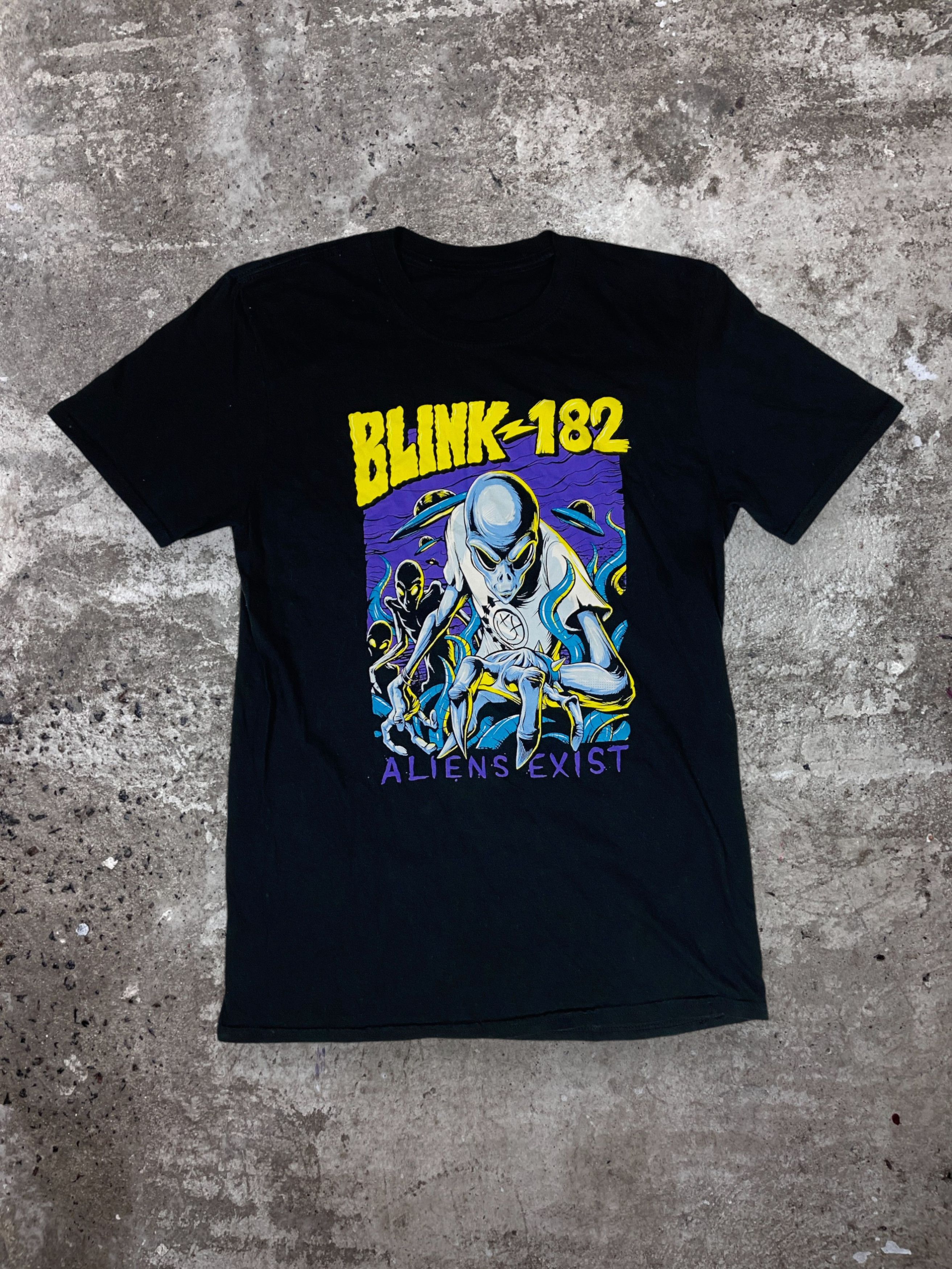 Vintage Blink 182 Alien Exist Rare Y2k Tee 291 Hoodie, Sweatshirt | FlexRushtees.com