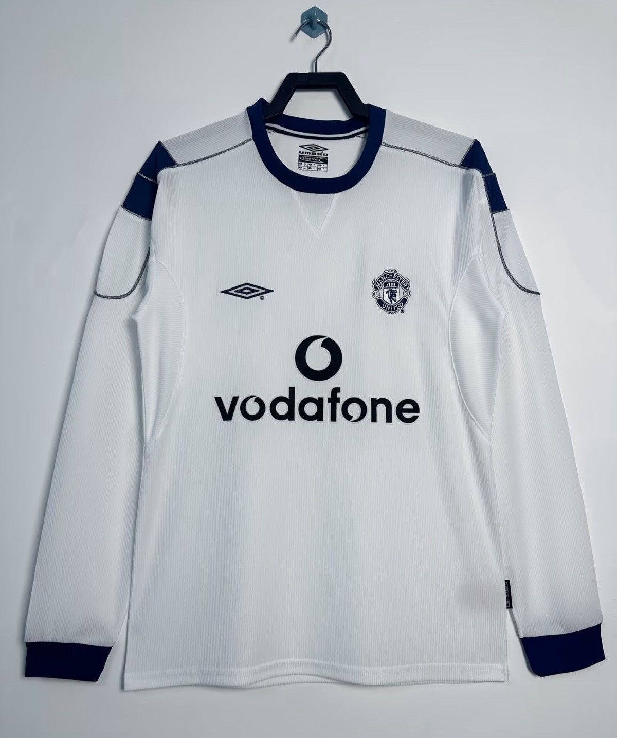 Vintage X Manchester United 2000 2001 Away Long Sleeve