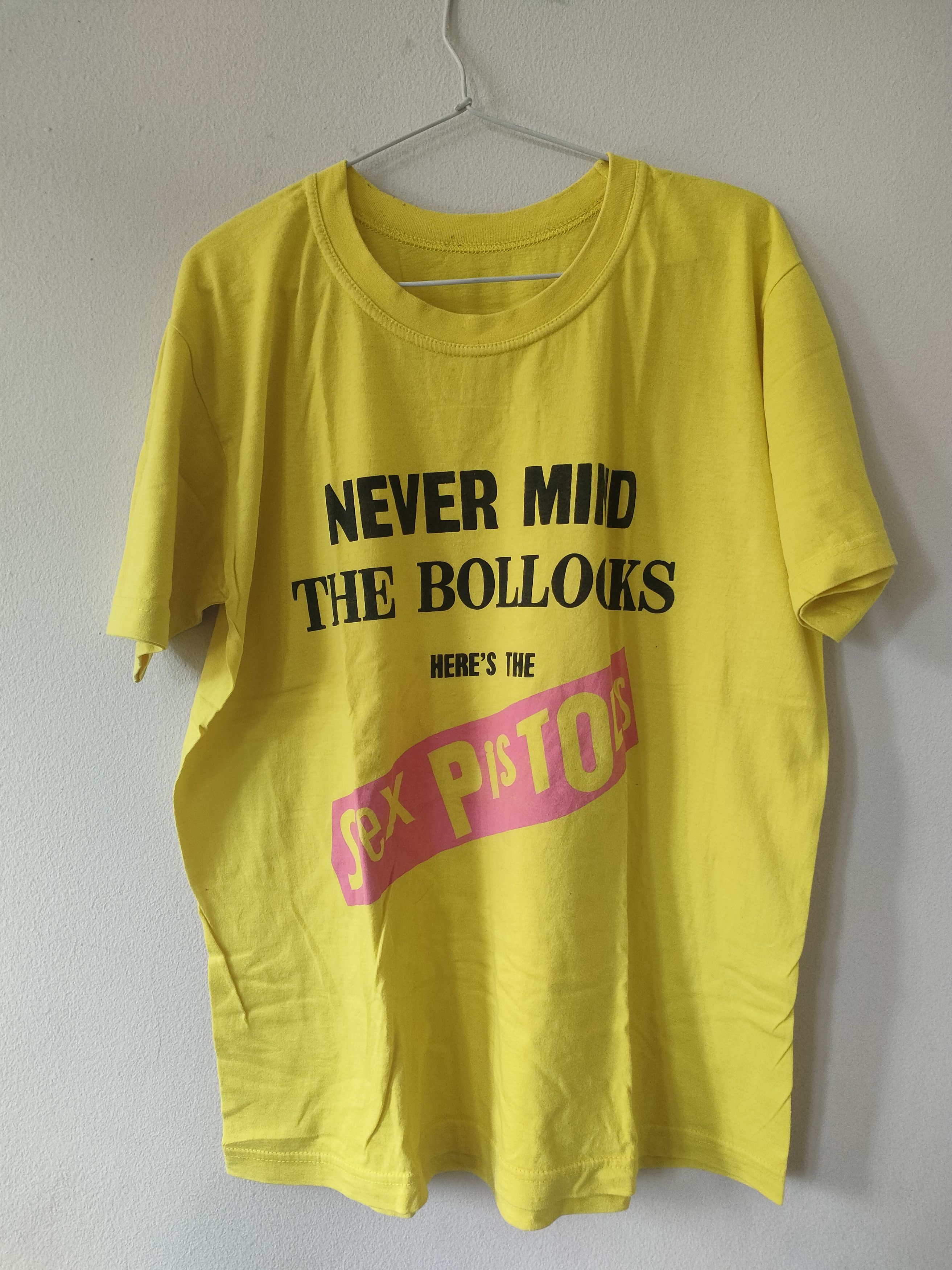 Vintage Sex Pistols Nevermind The Bollocks T Shirt Hoodie, Sweatshirt | FlexRushtees.com