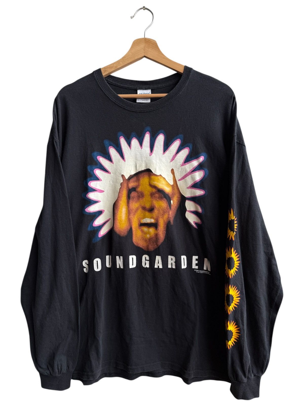 Band Tees Vintage Soundgarden Black Hole Sun Longsleeve Tee Hoodie, Sweatshirt | FlexRushtees.com