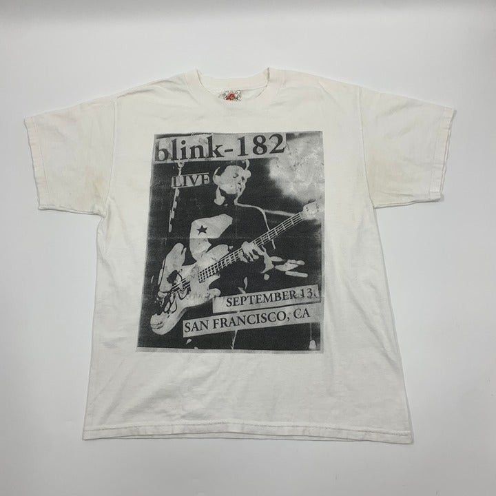 Band Tees Vintage Red Blink 182 Big Logo T Shirt Size L Hoodie, Sweatshirt | FlexRushtees.com