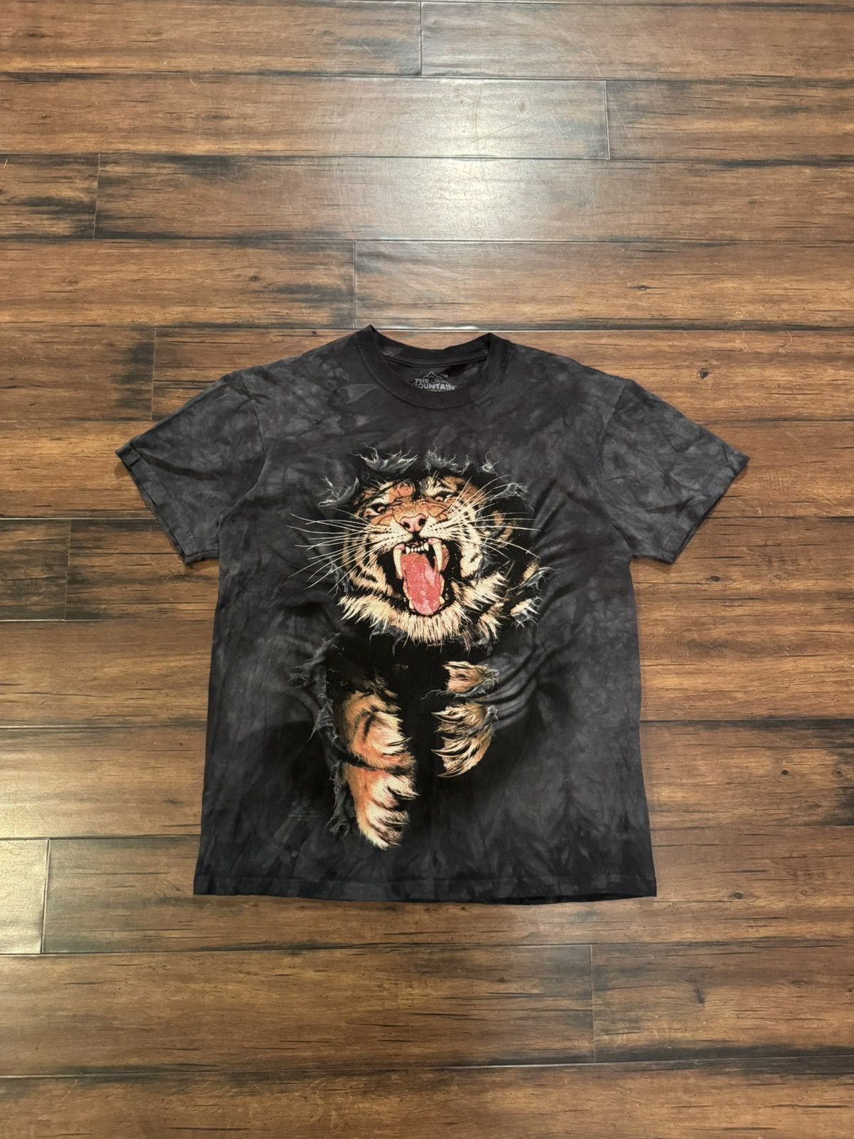 The Mountain Y2k 2005 The Mountain Tiger Tee