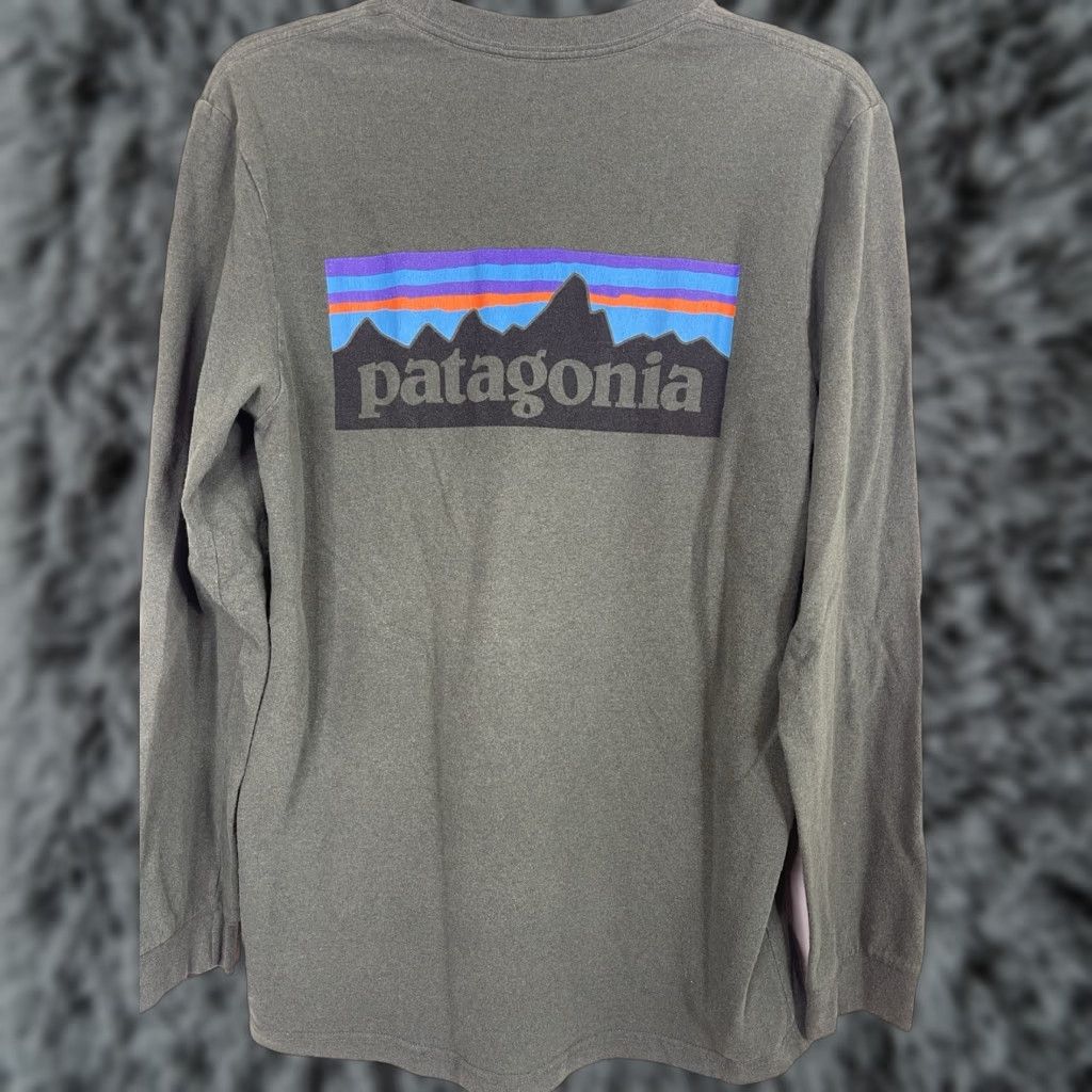 Patagonia Shirt Mens Small Green Cotton Blend Long Sleeve Hiking Comfort Casual T Shirt