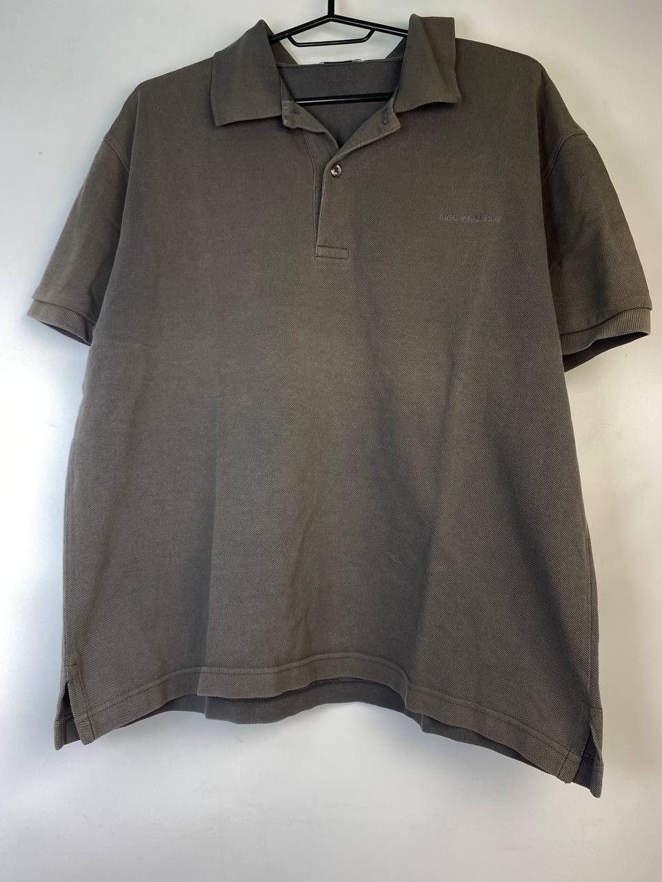 Vintage Rare Streetwear Desugner Givenchy T Shirt Hoodie, Sweatshirt | FlexRushtees.com