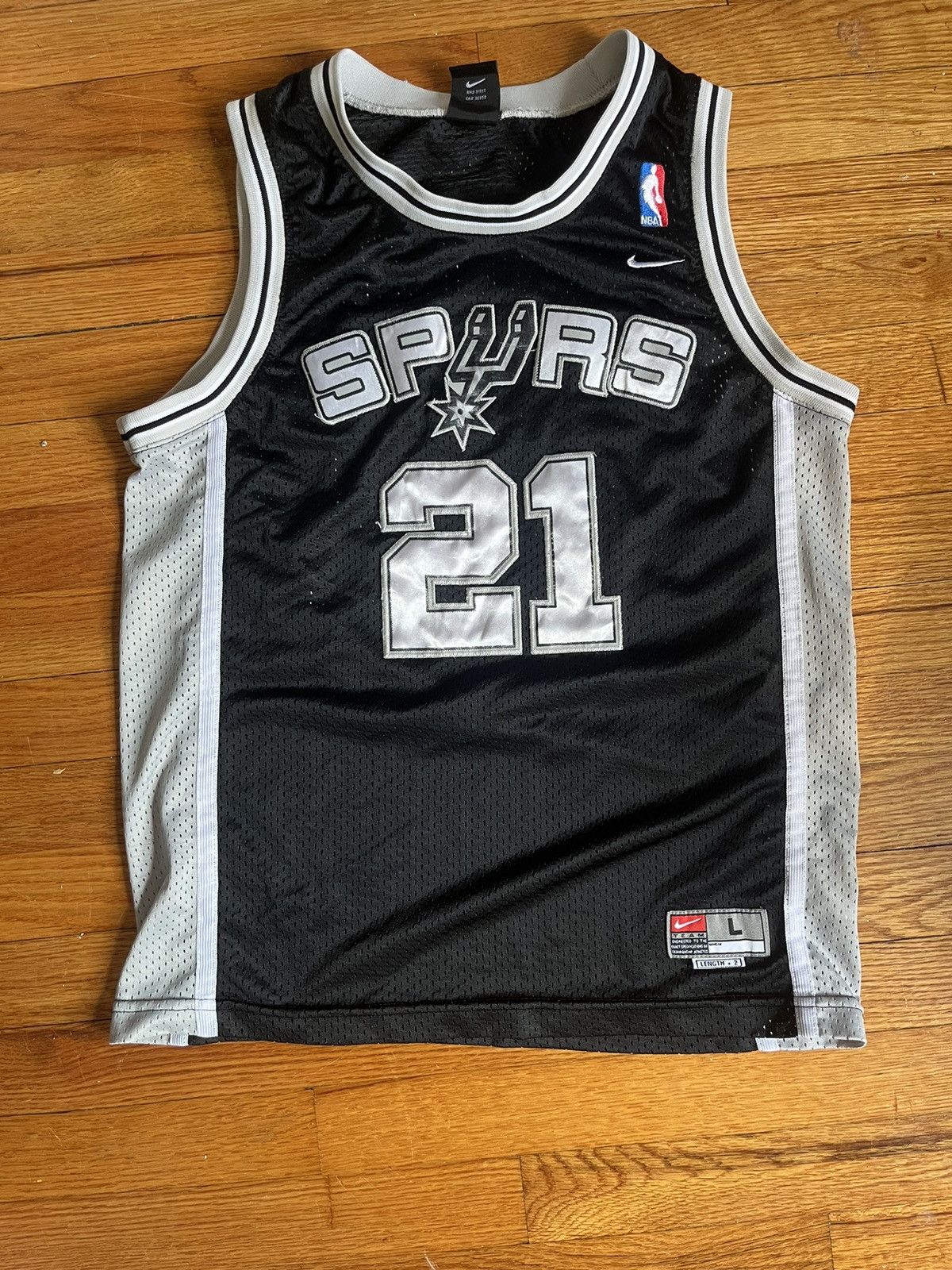 Vintage Kids Large Tim Duncan Spurs Jersey