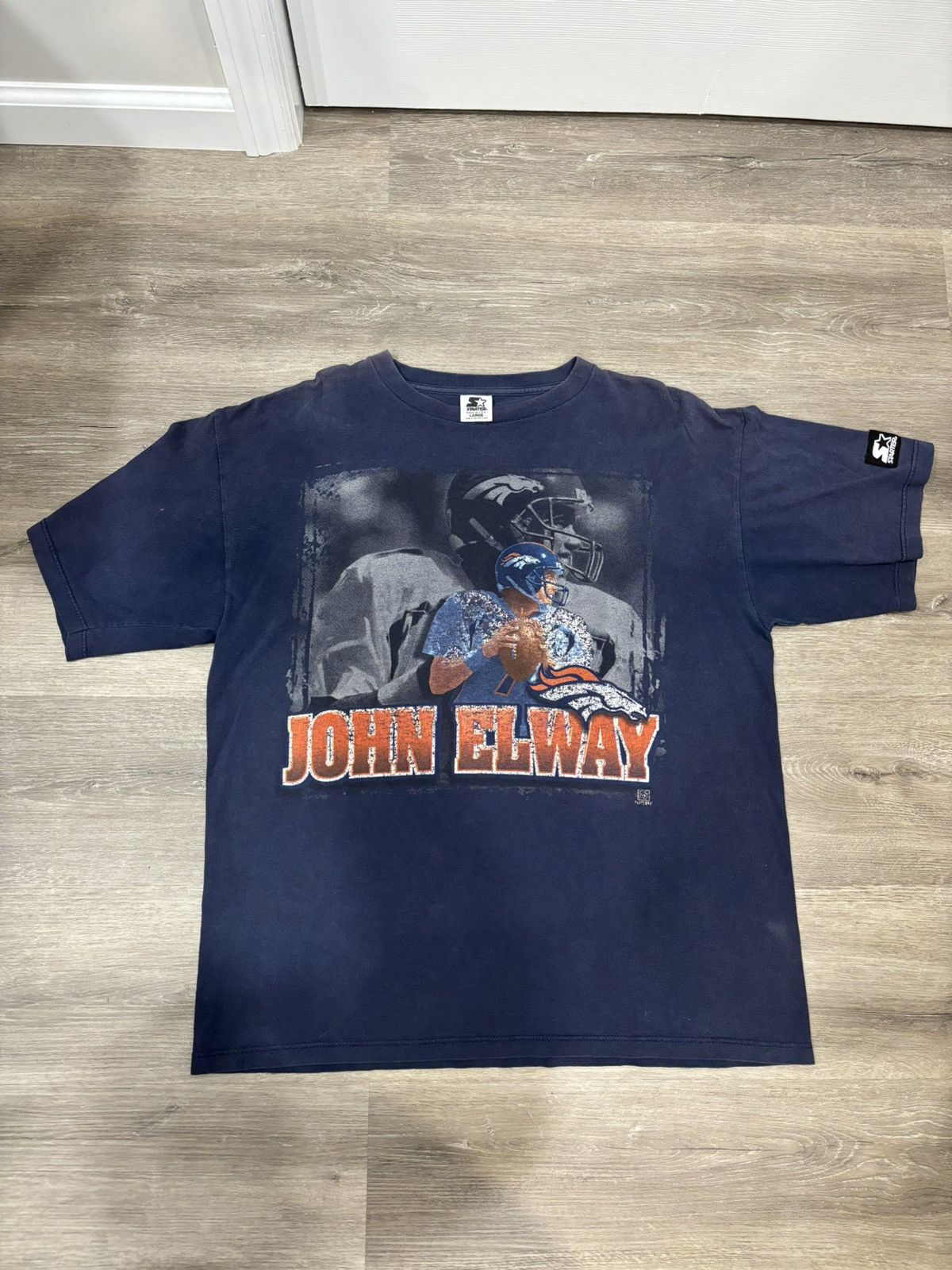 Starter Vintage John Elway Broncocs Tee