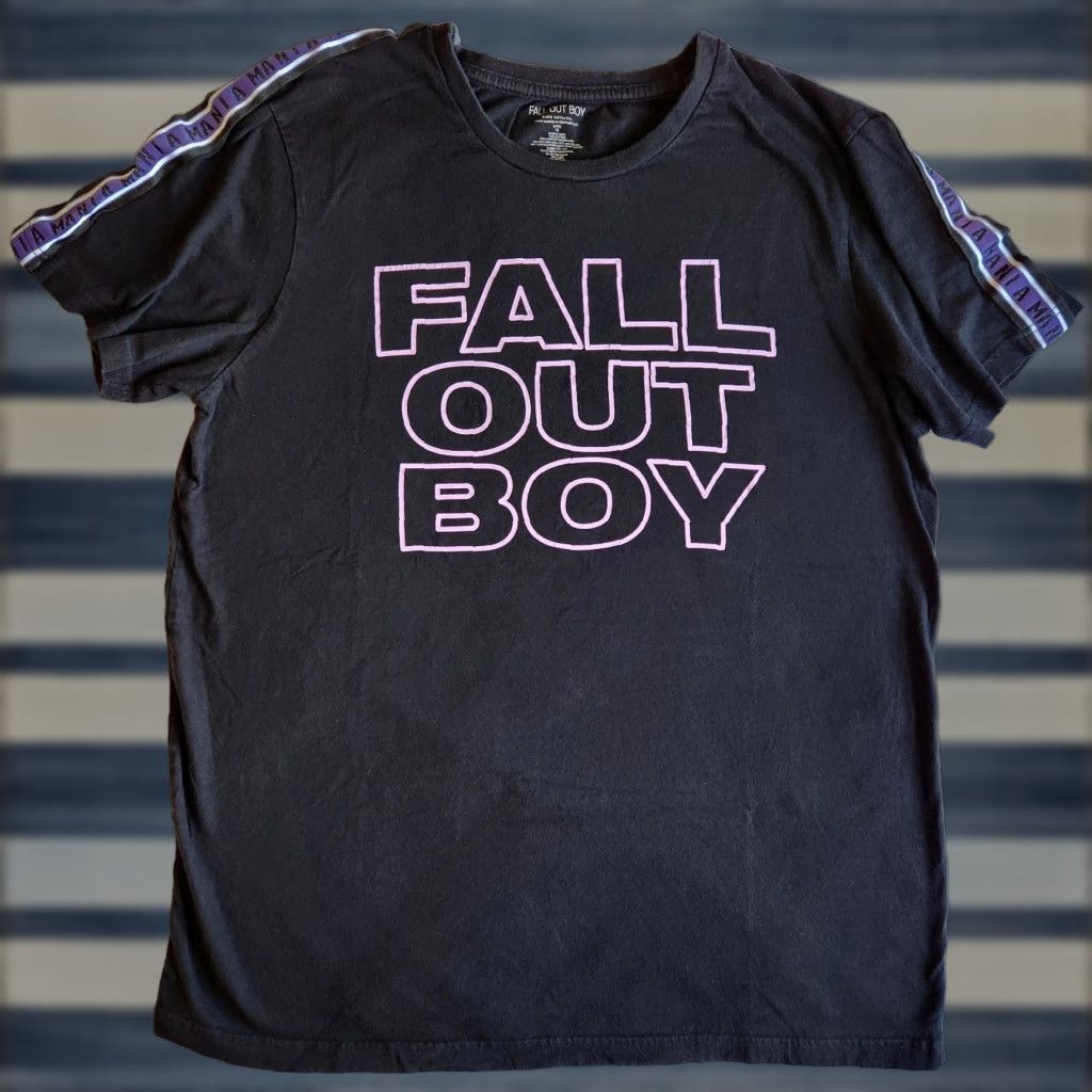 Vintage Fall Out Boy Graphic T Shirt Xl Black Pop Punk Concert Merch Mens Hoodie, Sweatshirt | FlexRushtees.com