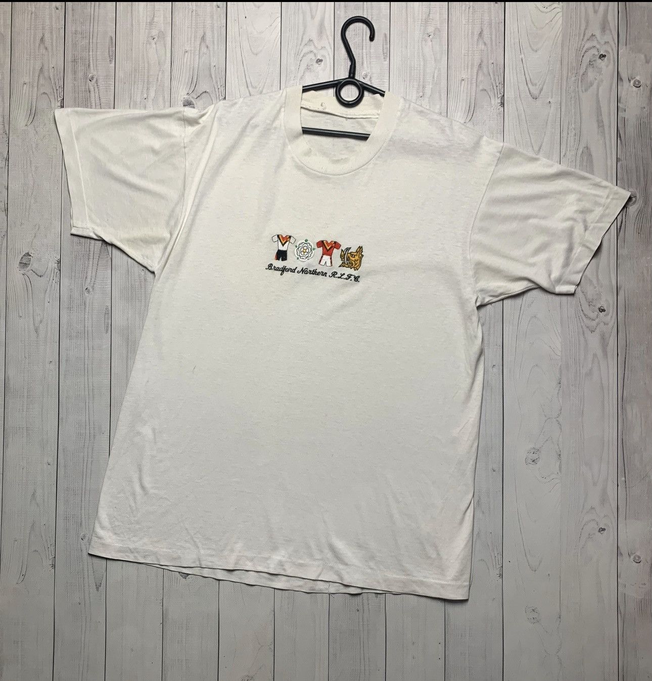 Vintage Wolves Wolverhampton Soccer Tee Logo Size L Hoodie, Sweatshirt | FlexRushtees.com