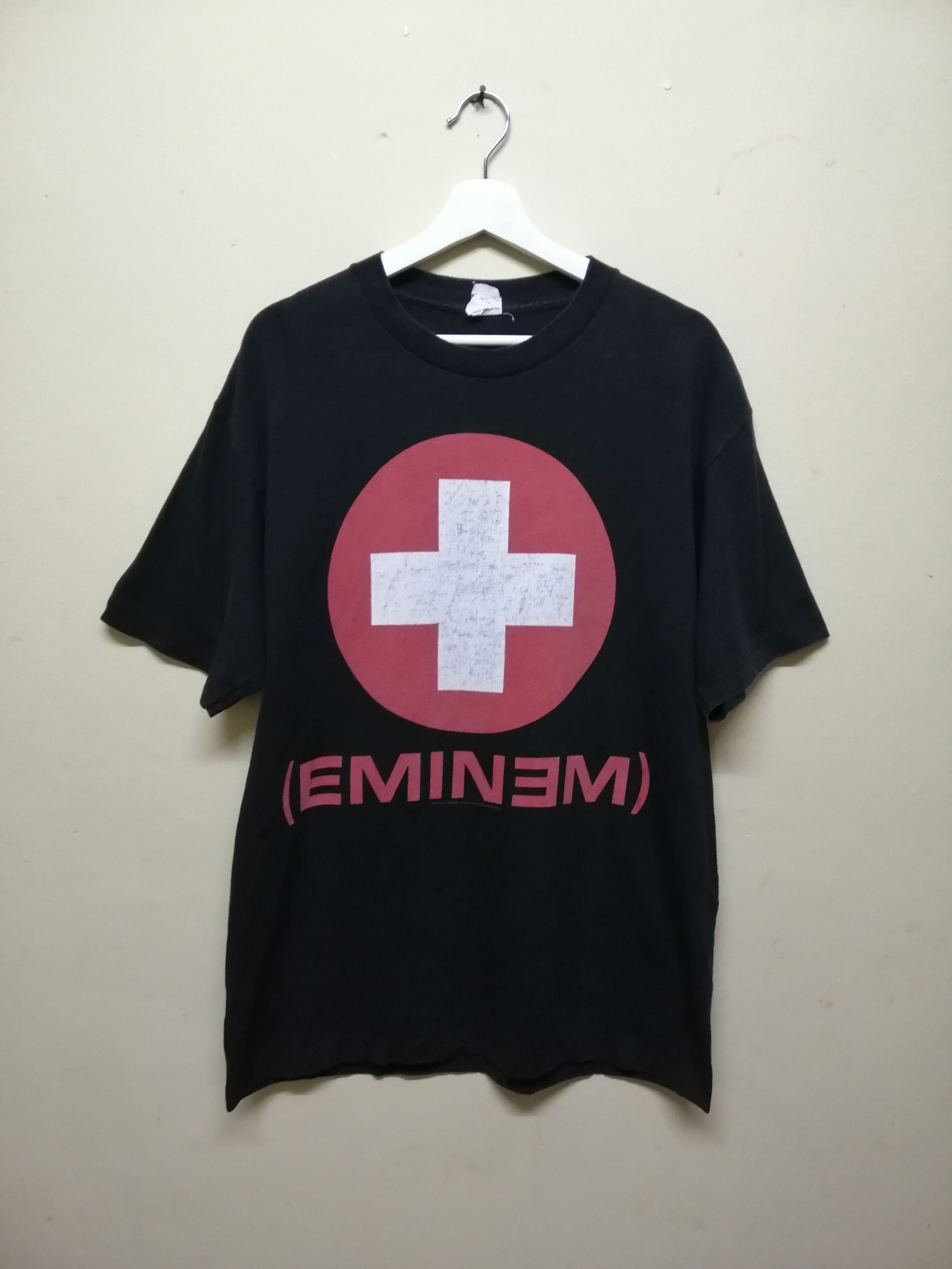Rap Tees X Vintage Vintage Early 2000s Eminem Tshirt Hoodie, Sweatshirt | FlexRushtees.com